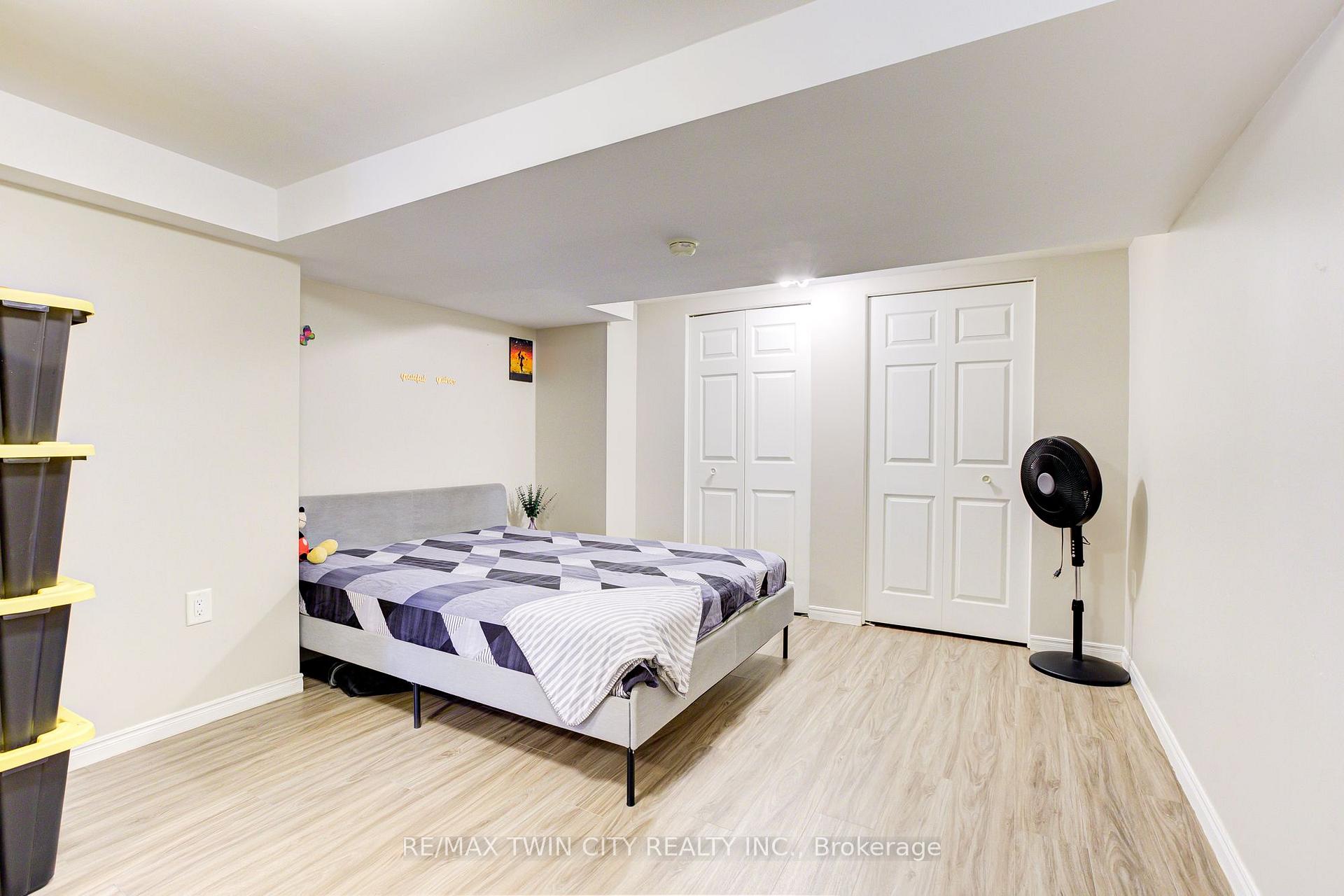 Photo 26 of 22 Blackhorne Crescent, Kitchener, Alpine — HOMEH