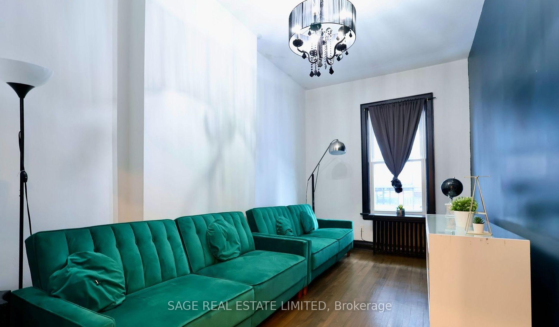 Photo 3 of Unit 3, 631 Queen Street W, Toronto, Waterfront Communities — HOMEH