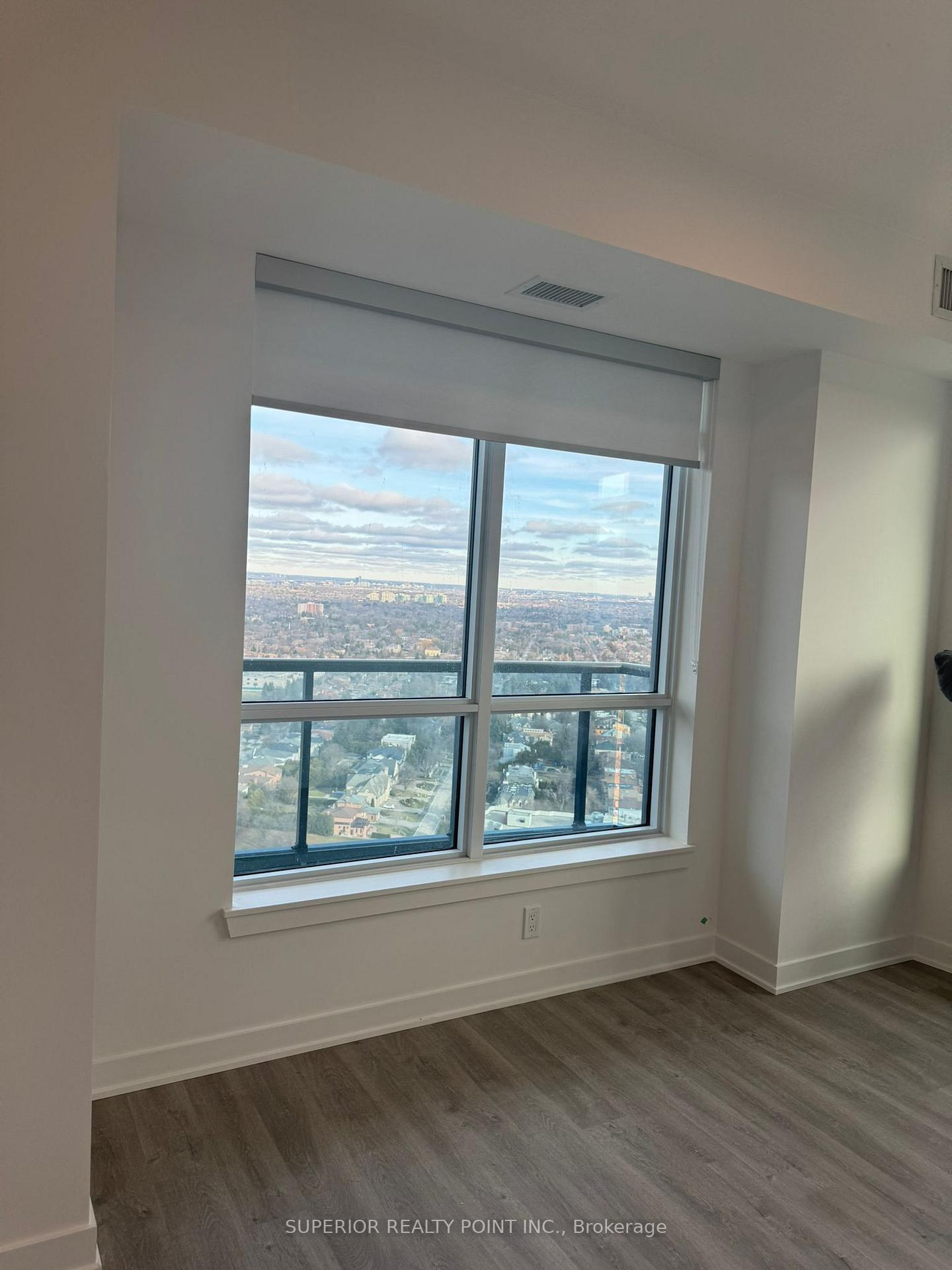 Photo 12 of Unit 3310, 30 Upper Mall Way, Vaughan, Brownridge — HOMEH