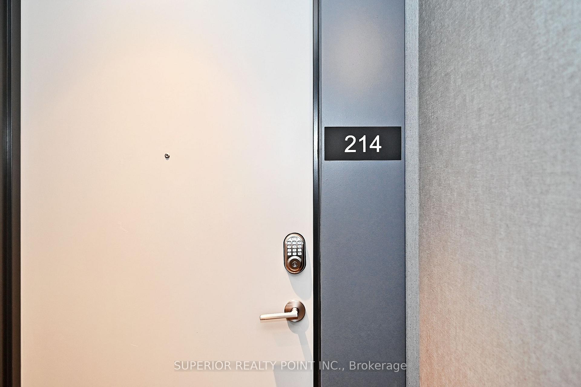 Photo 5 of Unit A214, 30 Upper Mall Way, Vaughan, Brownridge — HOMEH