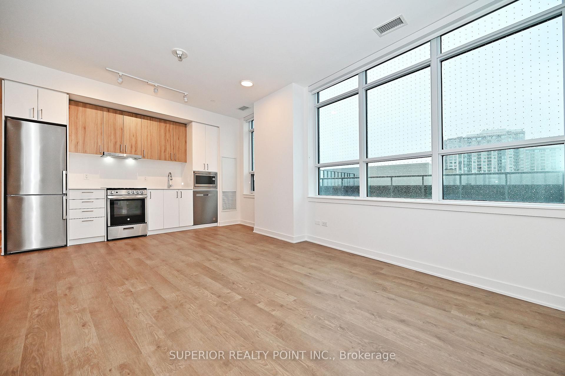 Photo 10 of Unit A214, 30 Upper Mall Way, Vaughan, Brownridge — HOMEH