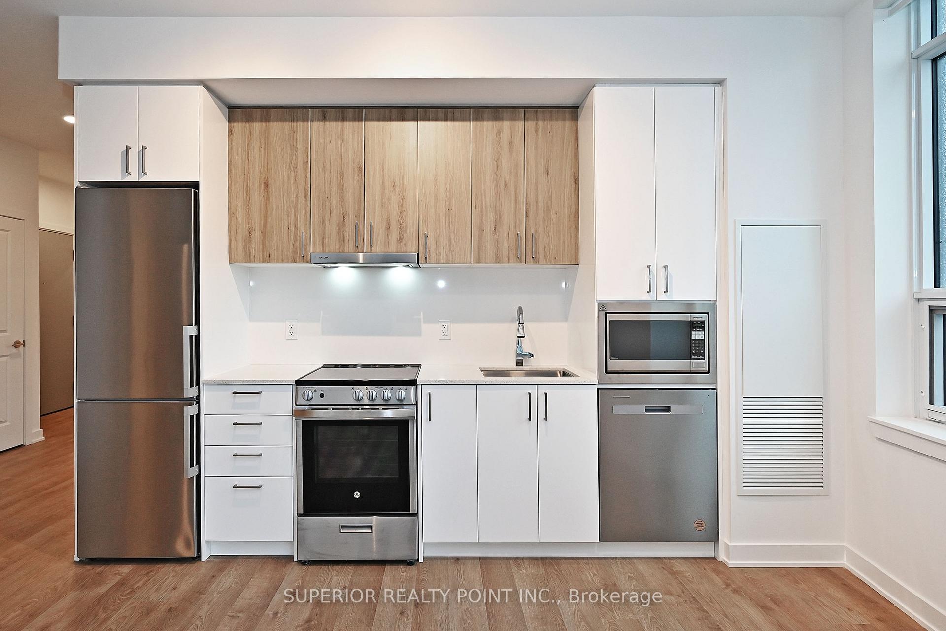 Photo 15 of Unit A214, 30 Upper Mall Way, Vaughan, Brownridge — HOMEH