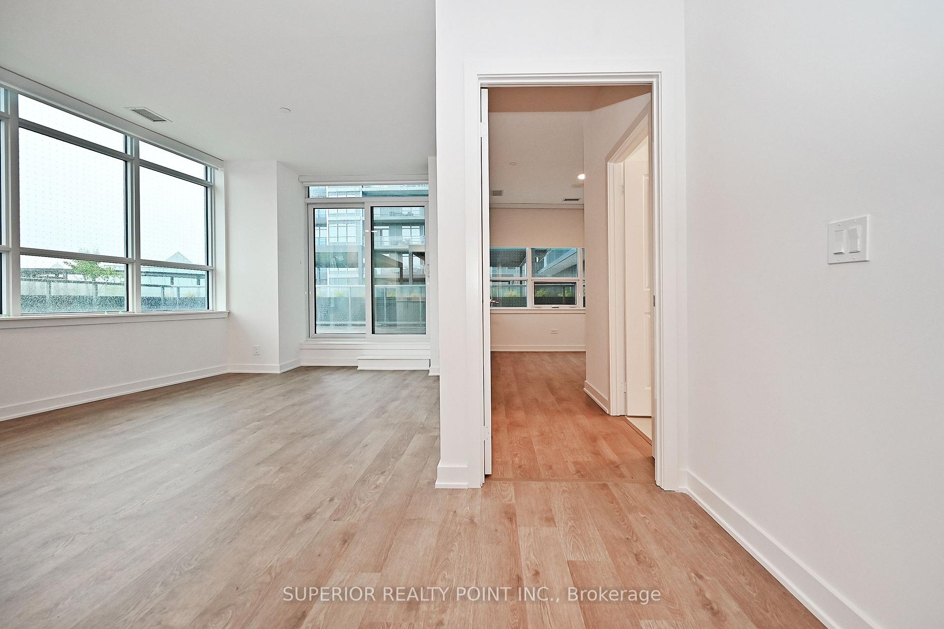 Photo 19 of Unit A214, 30 Upper Mall Way, Vaughan, Brownridge — HOMEH