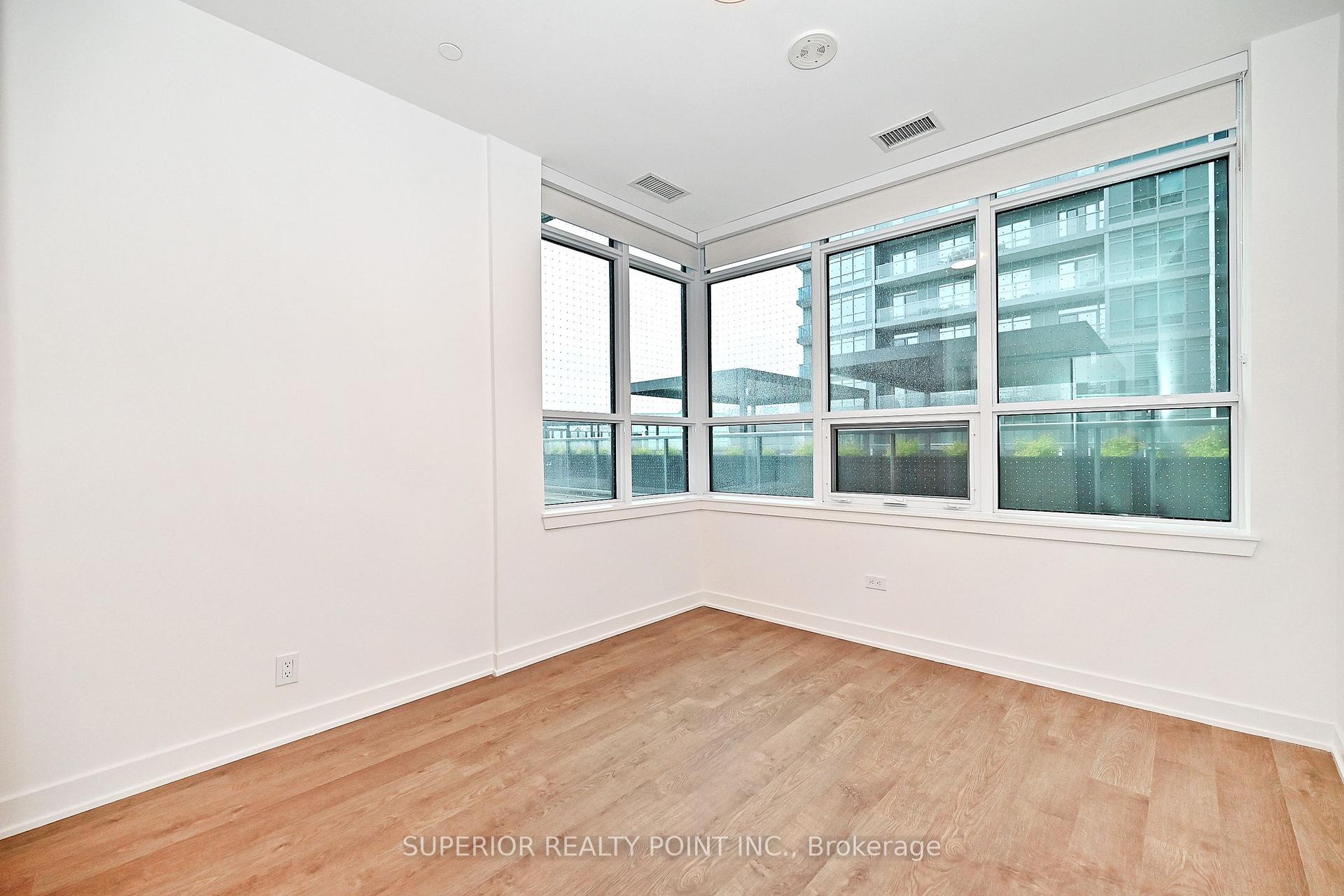 Photo 22 of Unit A214, 30 Upper Mall Way, Vaughan, Brownridge — HOMEH