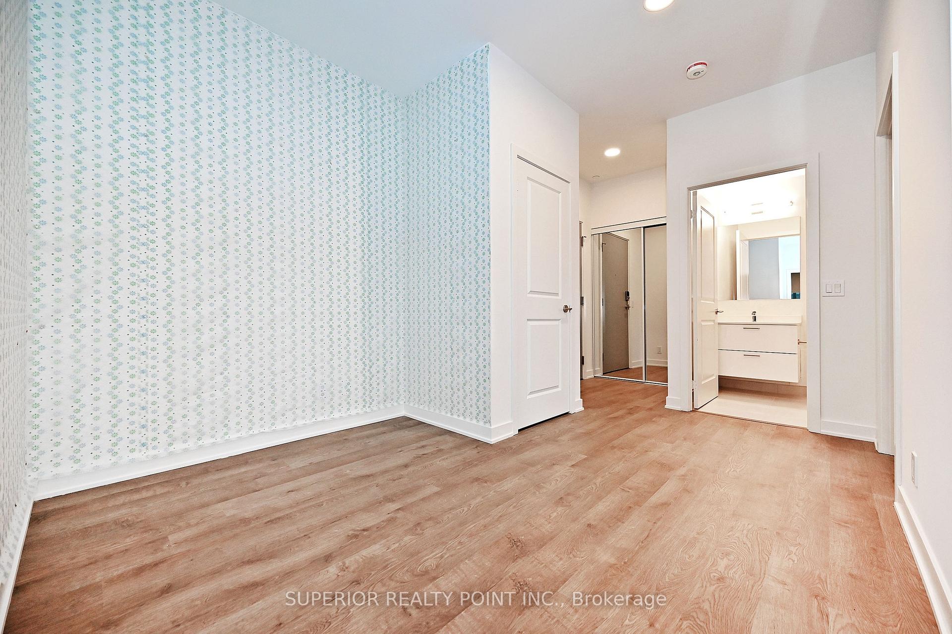 Photo 29 of Unit A214, 30 Upper Mall Way, Vaughan, Brownridge — HOMEH