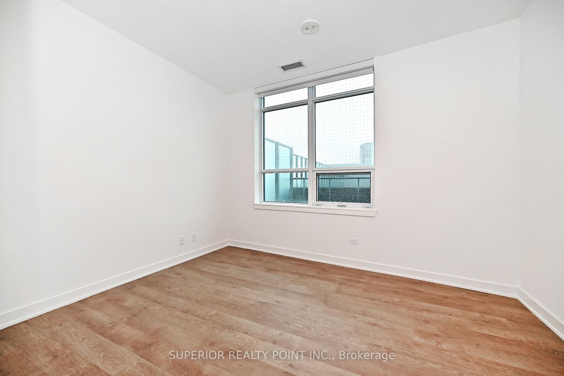 Photo 32 of Unit A214, 30 Upper Mall Way, Vaughan, Brownridge — HOMEH