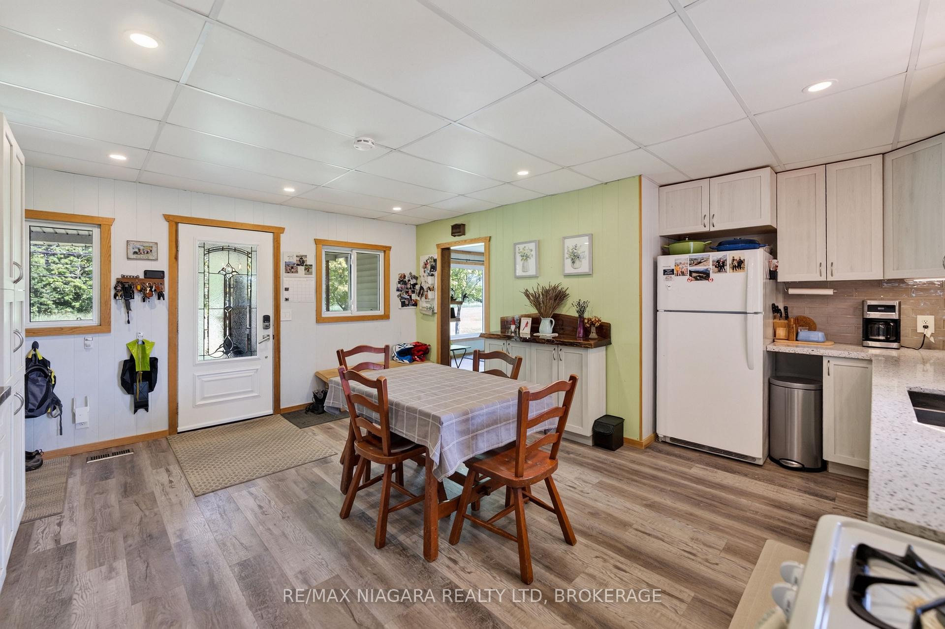 Photo 9 of 11871 Sodom Road, Niagara Falls, Lyons Creek — HOMEH