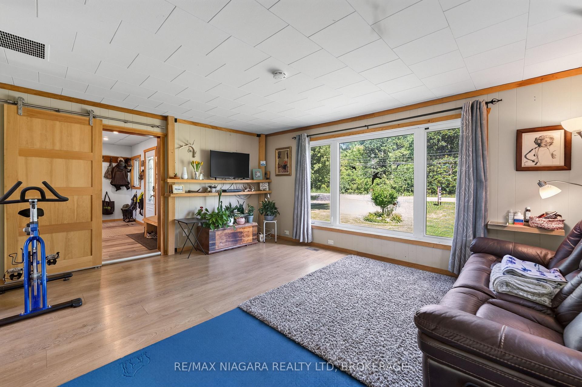 Photo 11 of 11871 Sodom Road, Niagara Falls, Lyons Creek — HOMEH