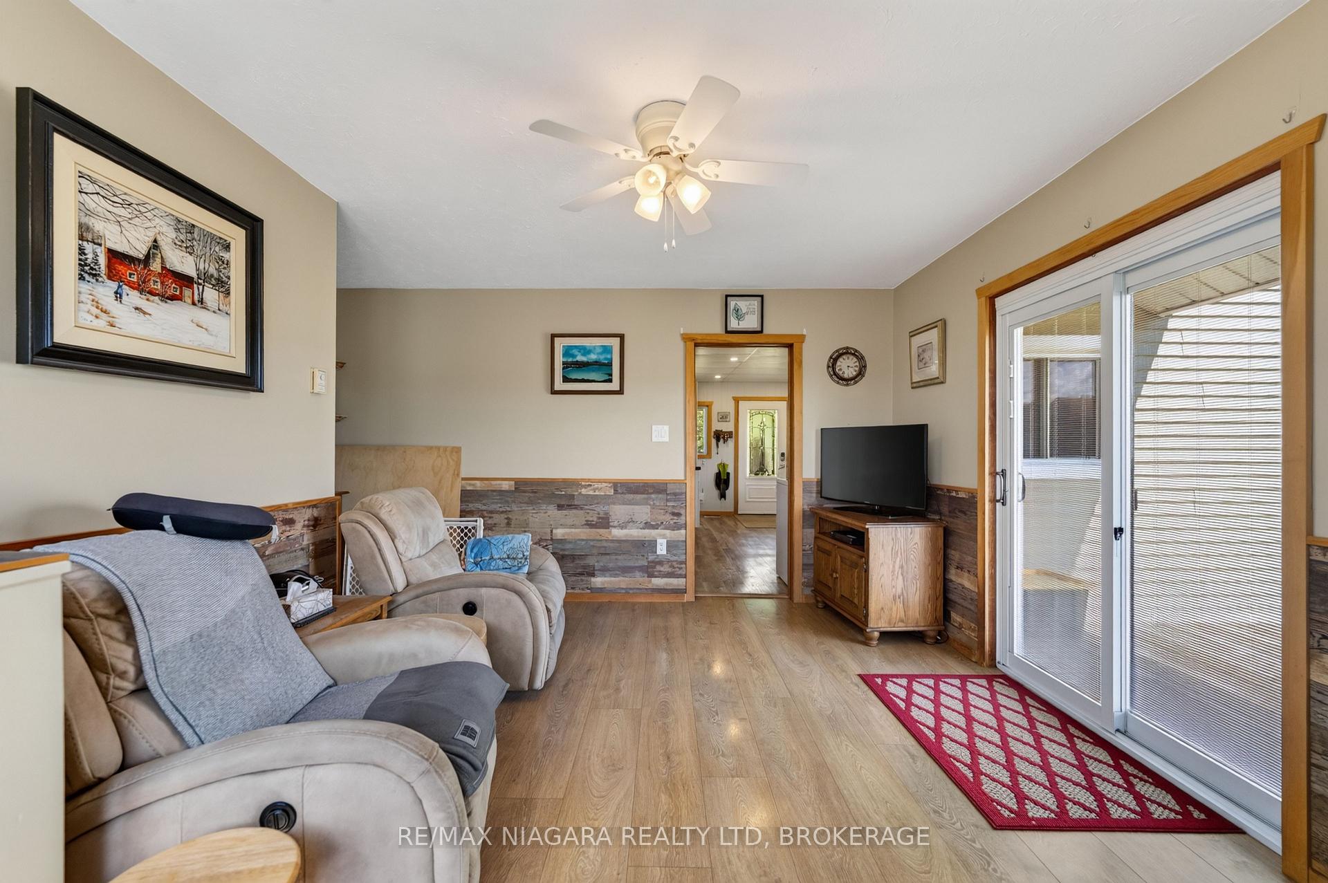 Photo 17 of 11871 Sodom Road, Niagara Falls, Lyons Creek — HOMEH
