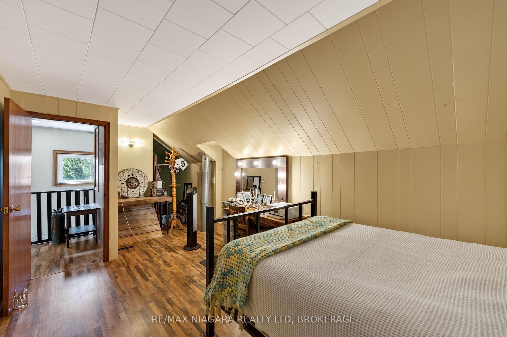 Photo 20 of 11871 Sodom Road, Niagara Falls, Lyons Creek — HOMEH