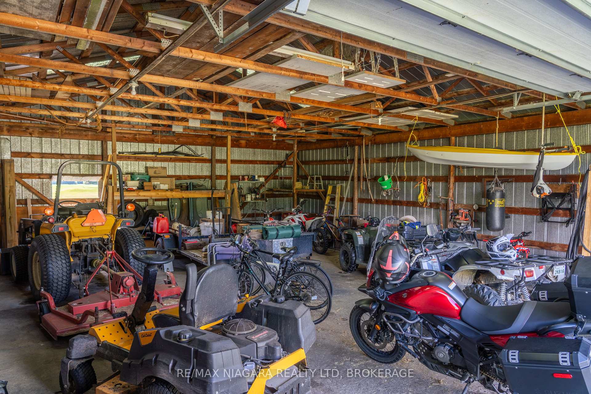 Photo 37 of 11871 Sodom Road, Niagara Falls, Lyons Creek — HOMEH