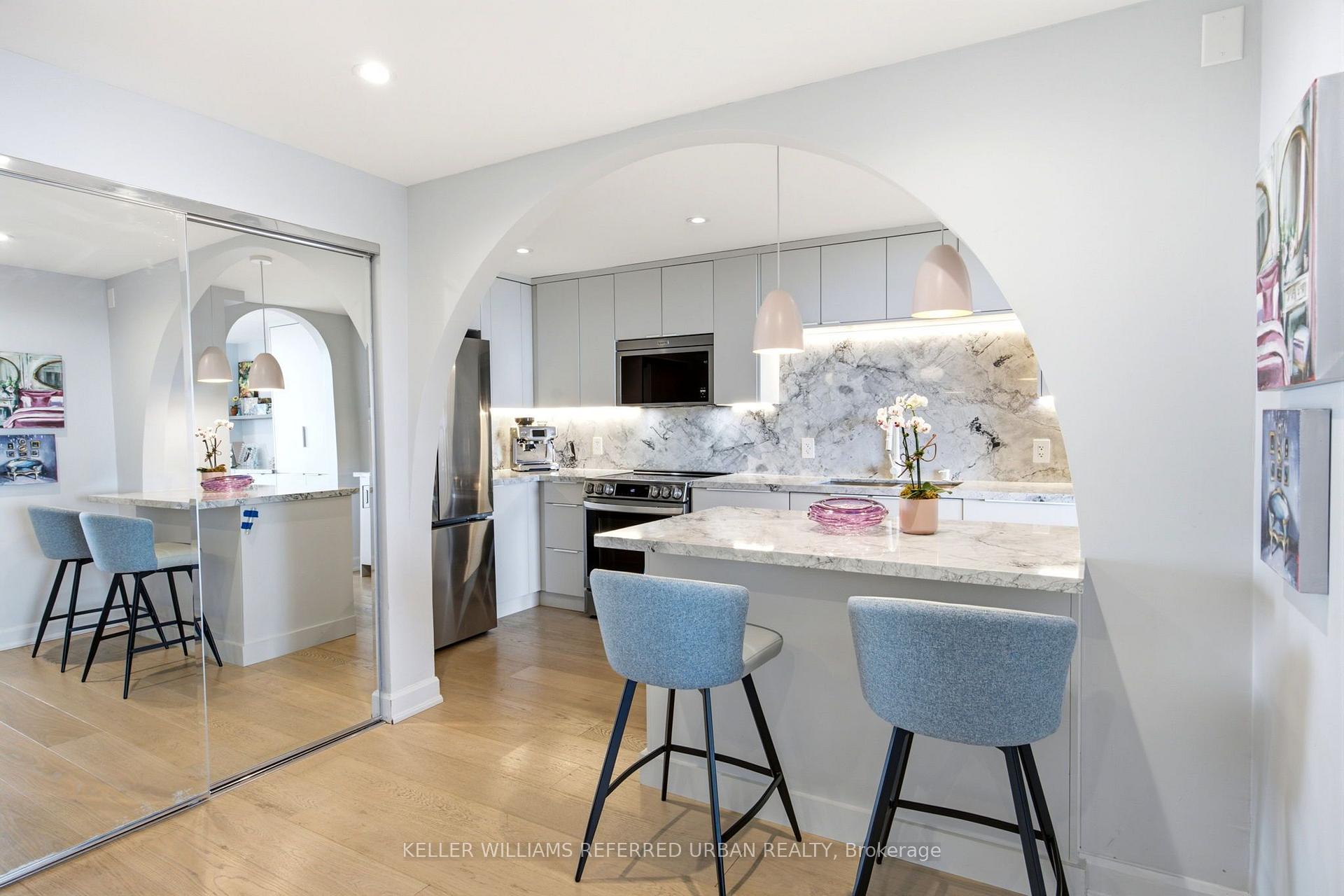 Photo 14 of Unit 1501, 3000 Bathurst Street, Toronto, Englemount-Lawrence — HOMEH
