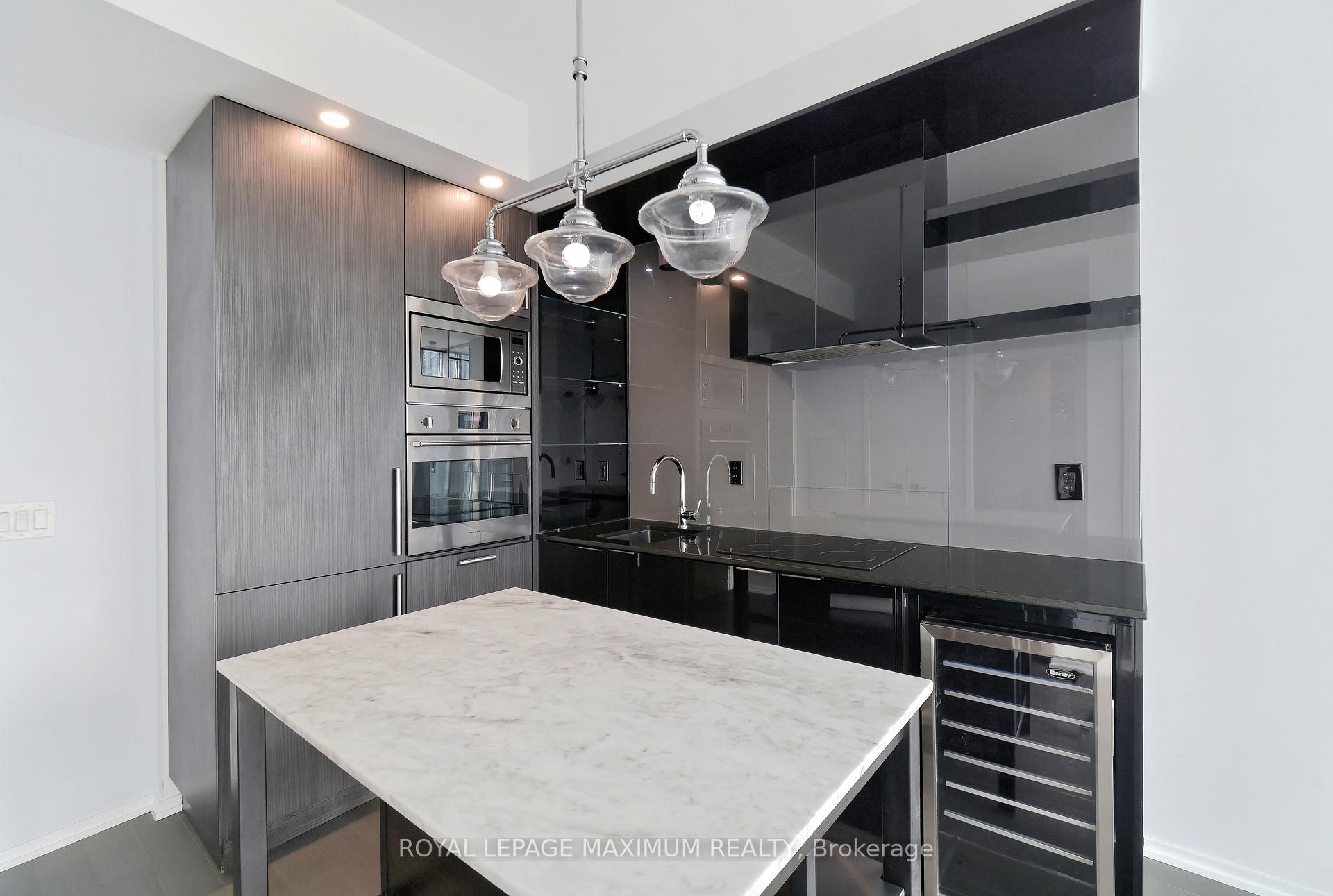 Photo 12 of Unit PH09, 70 Temperance Street, Toronto, Bay Street Corridor — HOMEH