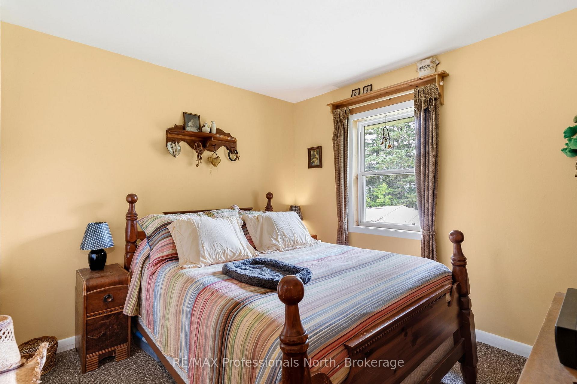 Photo 14 of 1B Lyons Street, Minden Hills, Minden — HOMEH