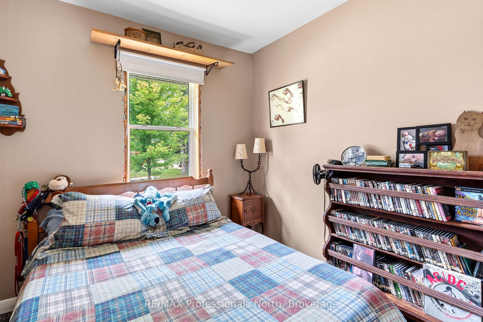 Photo 16 of 1B Lyons Street, Minden Hills, Minden — HOMEH