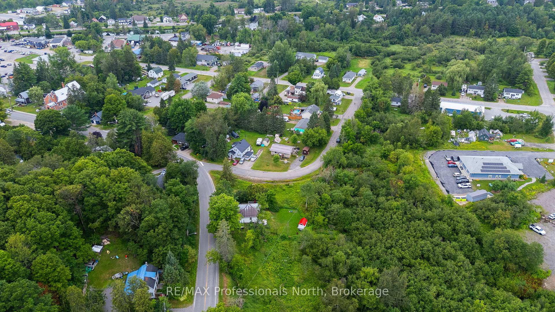 Photo 25 of 1B Lyons Street, Minden Hills, Minden — HOMEH