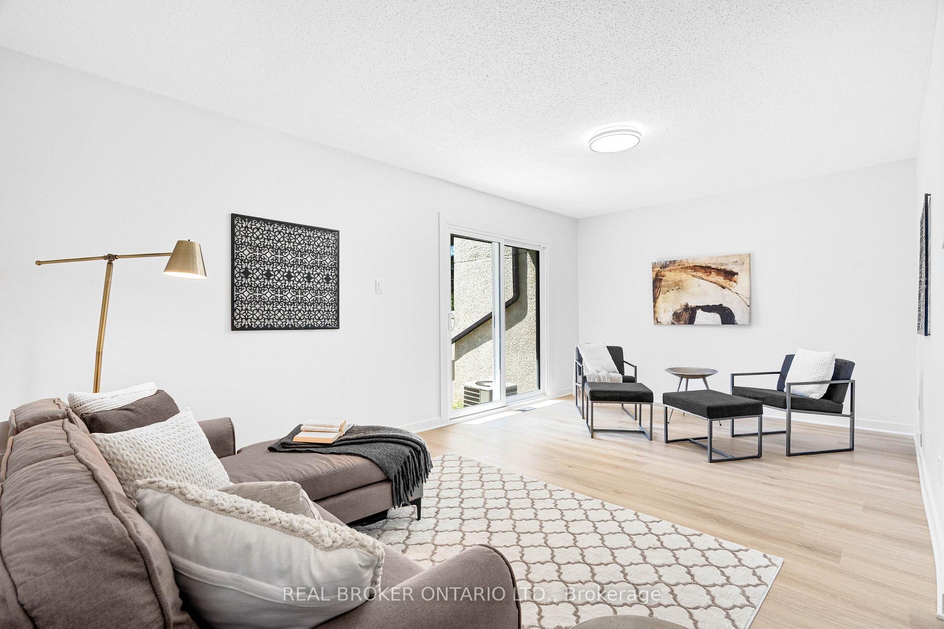 Photo 11 of Unit 124, 1449 Ridgebrook Drive, Ottawa, Pineview — HOMEH