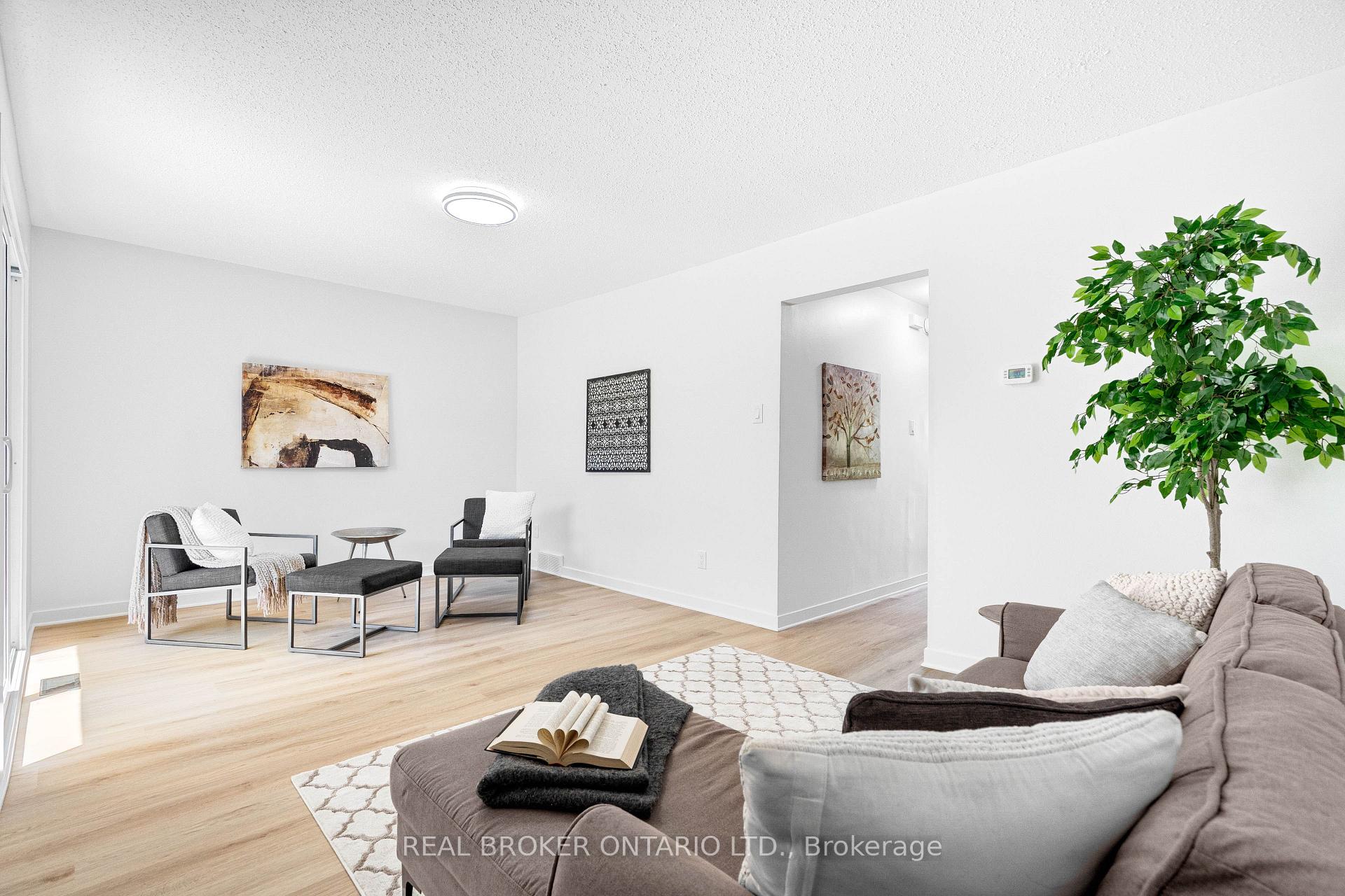 Photo 12 of Unit 124, 1449 Ridgebrook Drive, Ottawa, Pineview — HOMEH