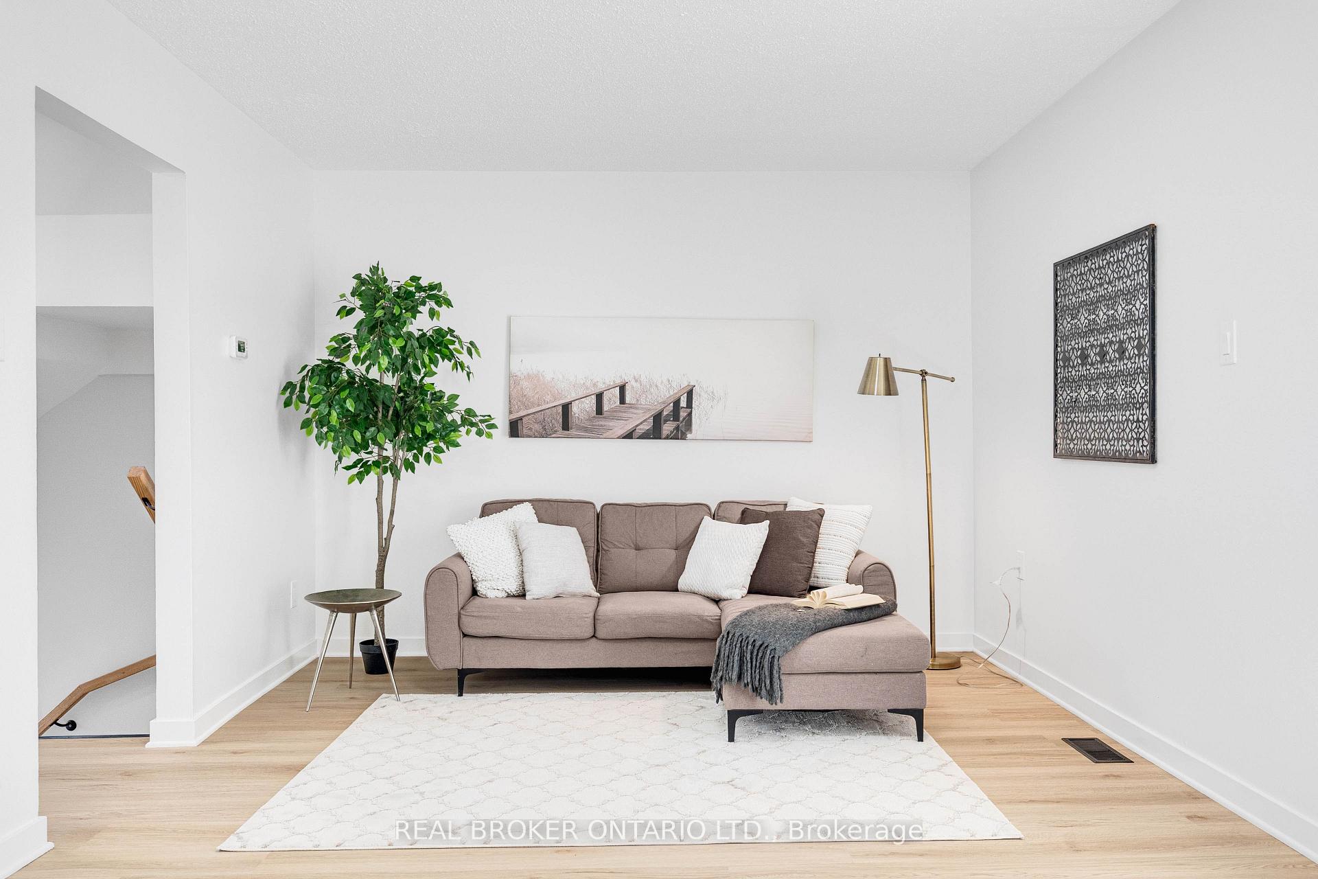 Photo 15 of Unit 124, 1449 Ridgebrook Drive, Ottawa, Pineview — HOMEH