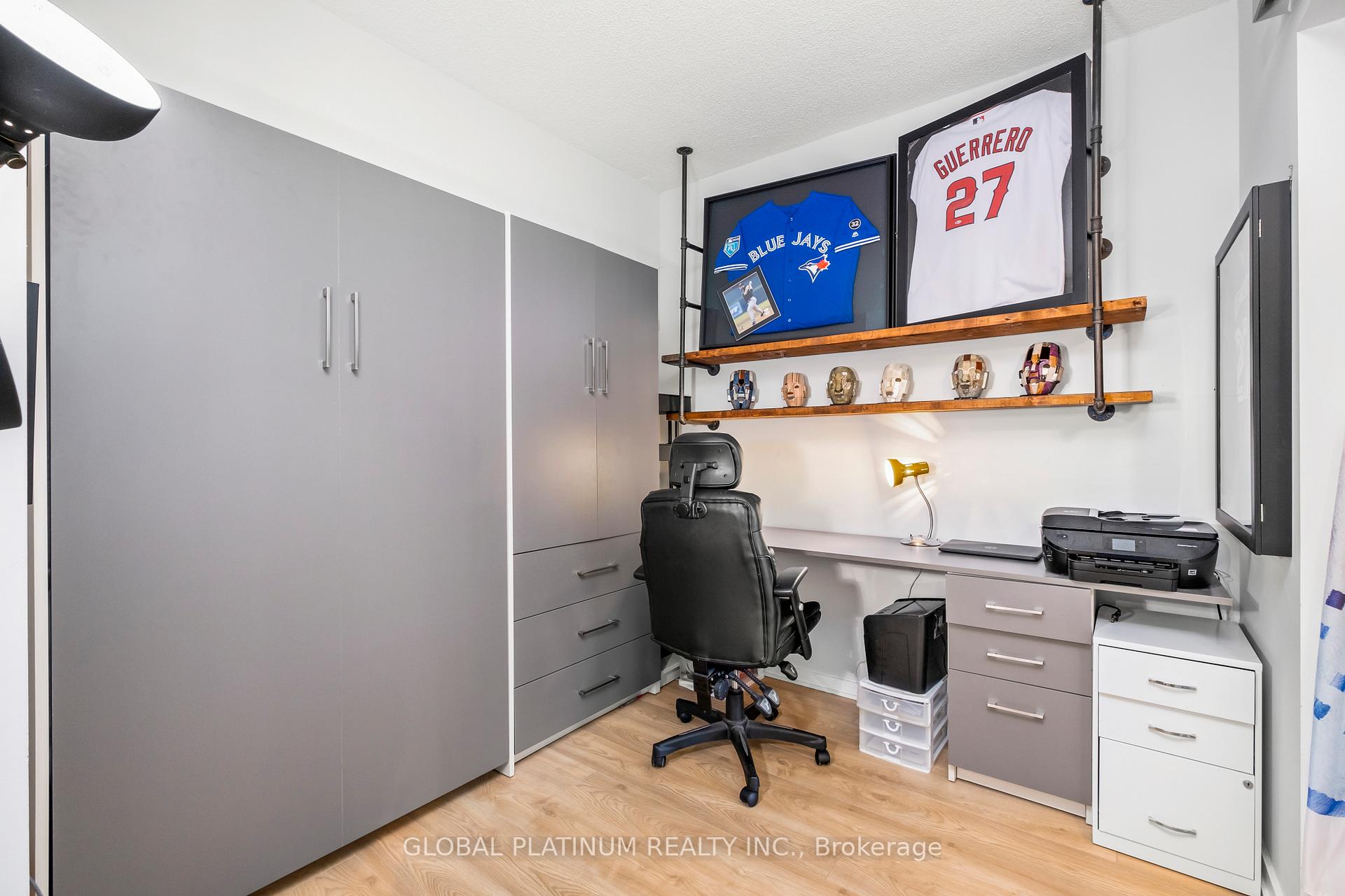 Photo 3 of Unit 2014, 105 The Queensway Way, Toronto, High Park-Swansea — HOMEH