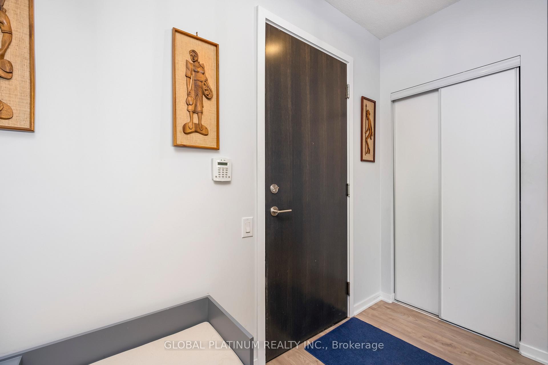 Photo 23 of Unit 2014, 105 The Queensway Way, Toronto, High Park-Swansea — HOMEH