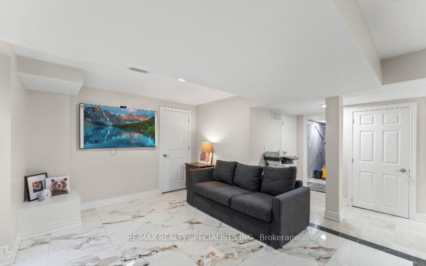 Photo 15 of Unit BSMNT, 88 Showboat Crescent, Brampton, Madoc — HOMEH