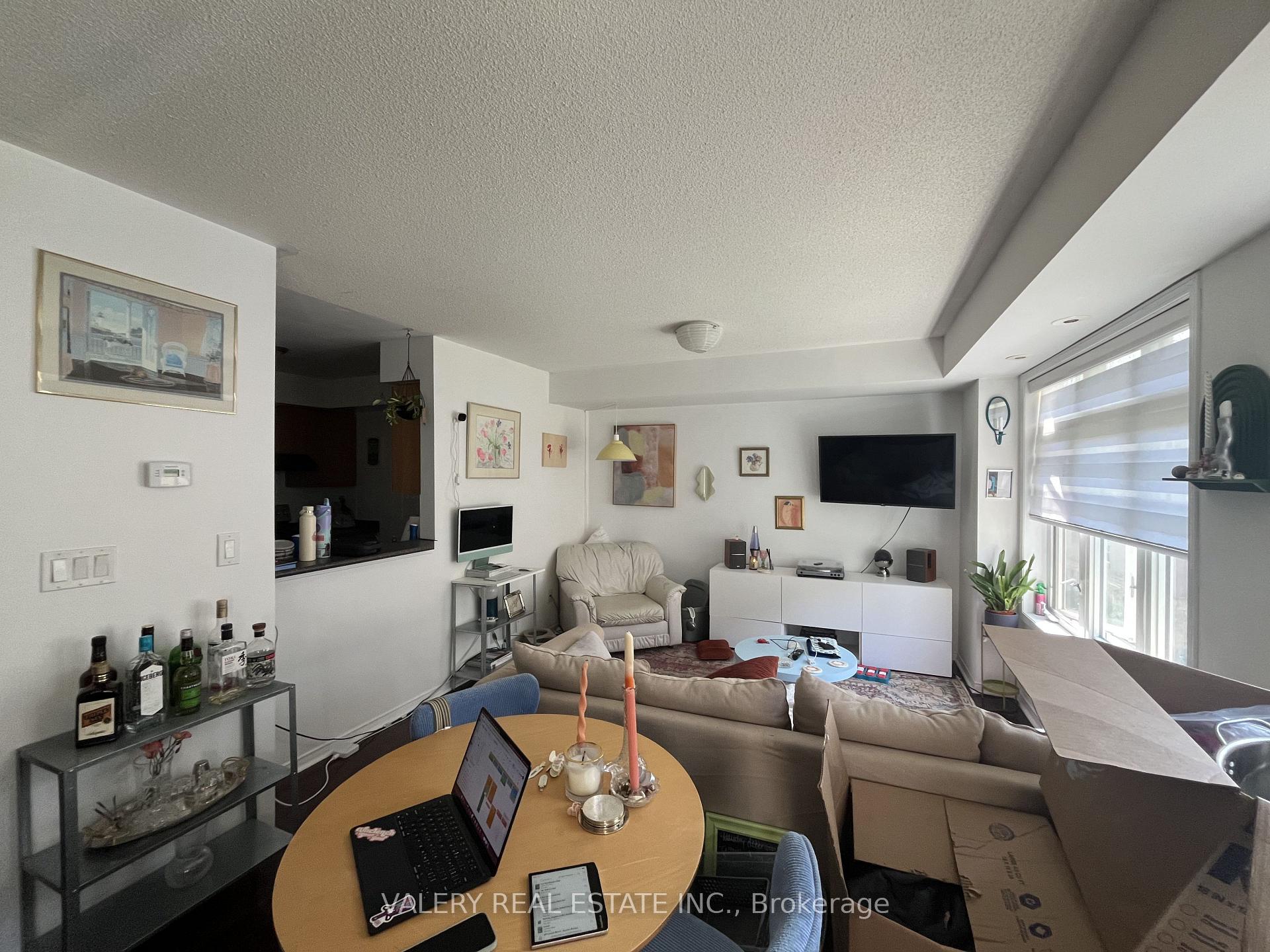 Photo 7 of Unit 62, 50 Turntable Crescent, Toronto, Dovercourt-Wallace Emerson-Junction — HOMEH