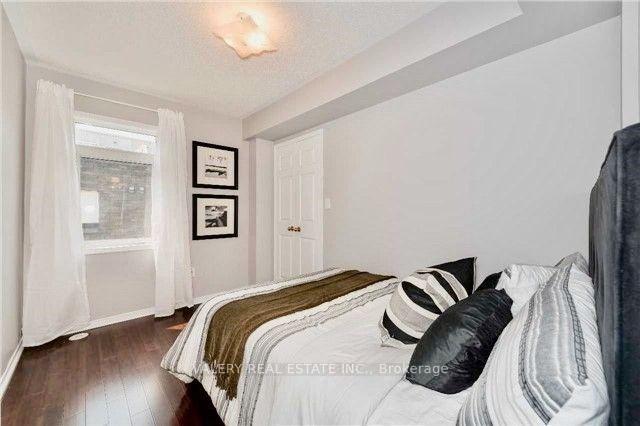 Photo 17 of Unit 62, 50 Turntable Crescent, Toronto, Dovercourt-Wallace Emerson-Junction — HOMEH