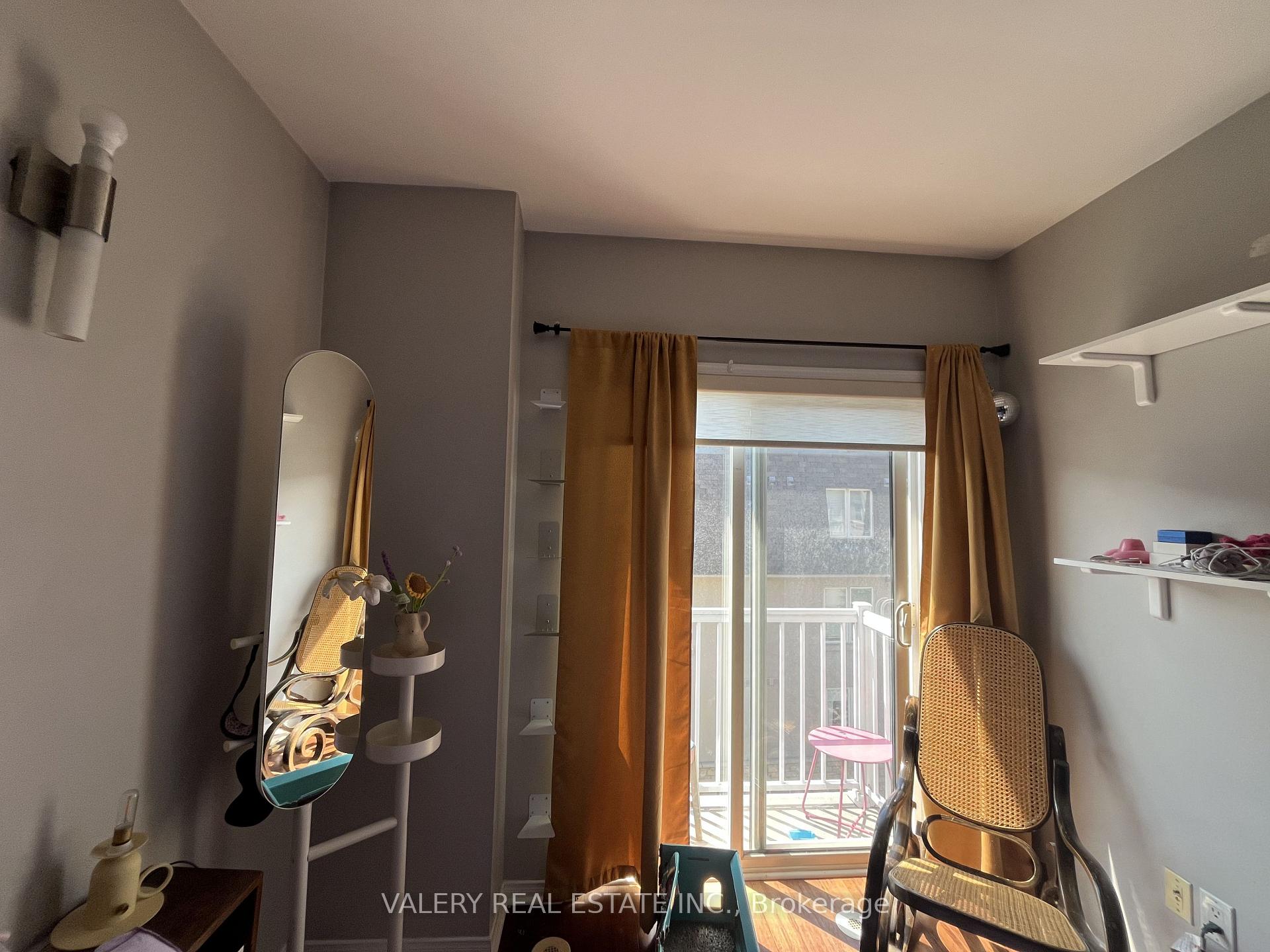 Photo 23 of Unit 62, 50 Turntable Crescent, Toronto, Dovercourt-Wallace Emerson-Junction — HOMEH