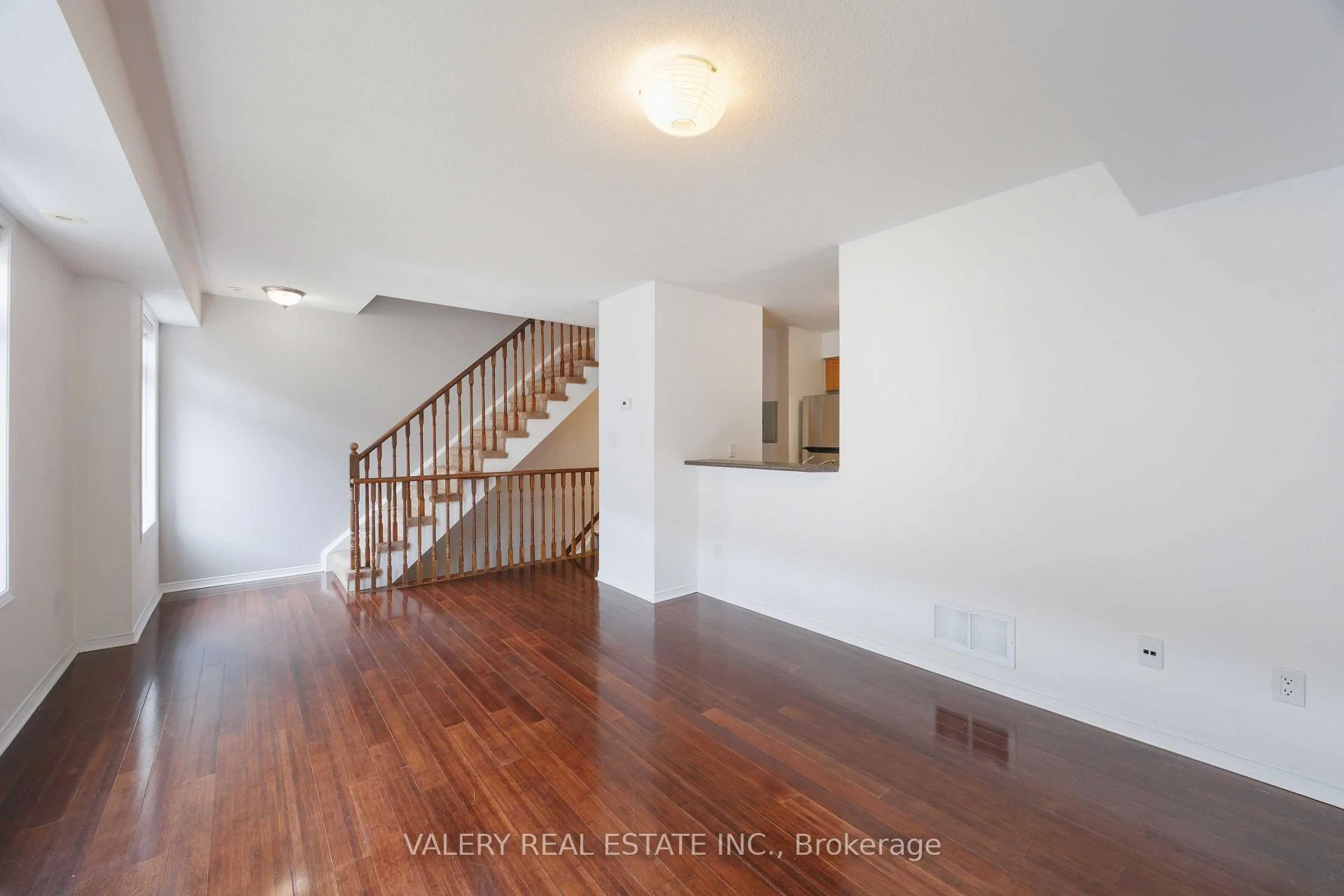 Photo 14 of Unit 62, 50 Turntable Crescent, Toronto, Dovercourt-Wallace Emerson-Junction — HOMEH