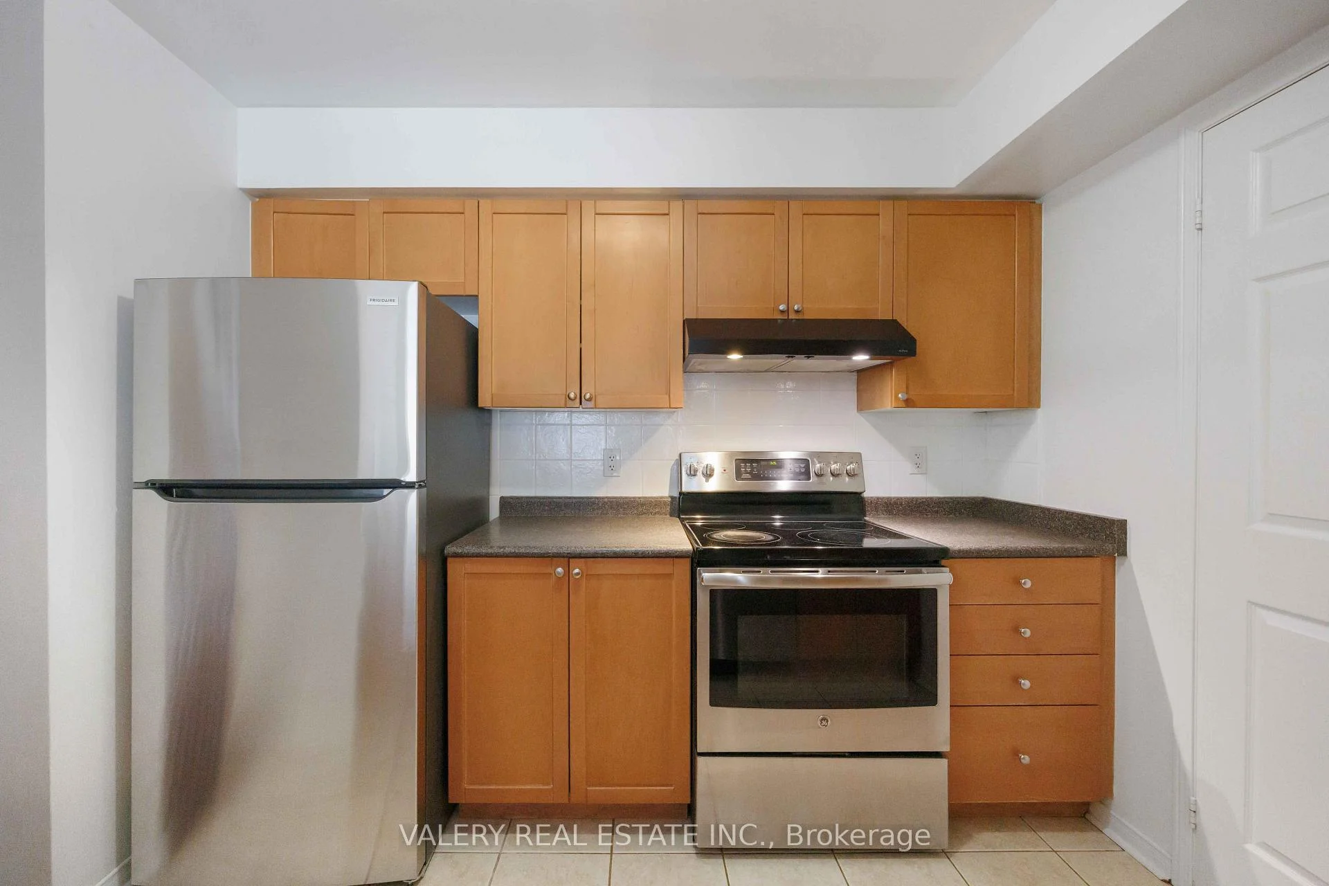 Photo 24 of Unit 62, 50 Turntable Crescent, Toronto, Dovercourt-Wallace Emerson-Junction — HOMEH
