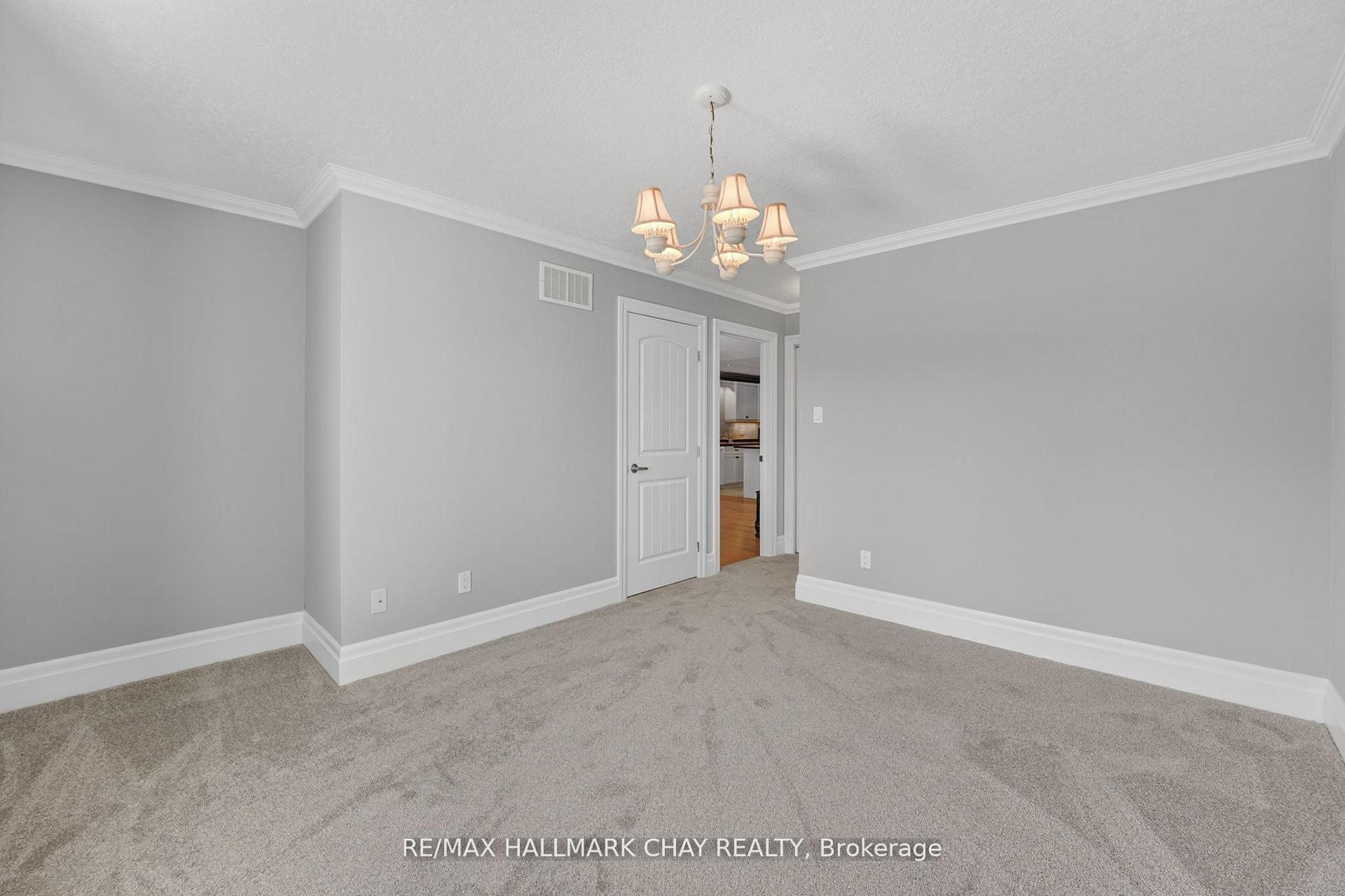 Photo 16 of 19 Greenway Drive, Wasaga Beach — HOMEH
