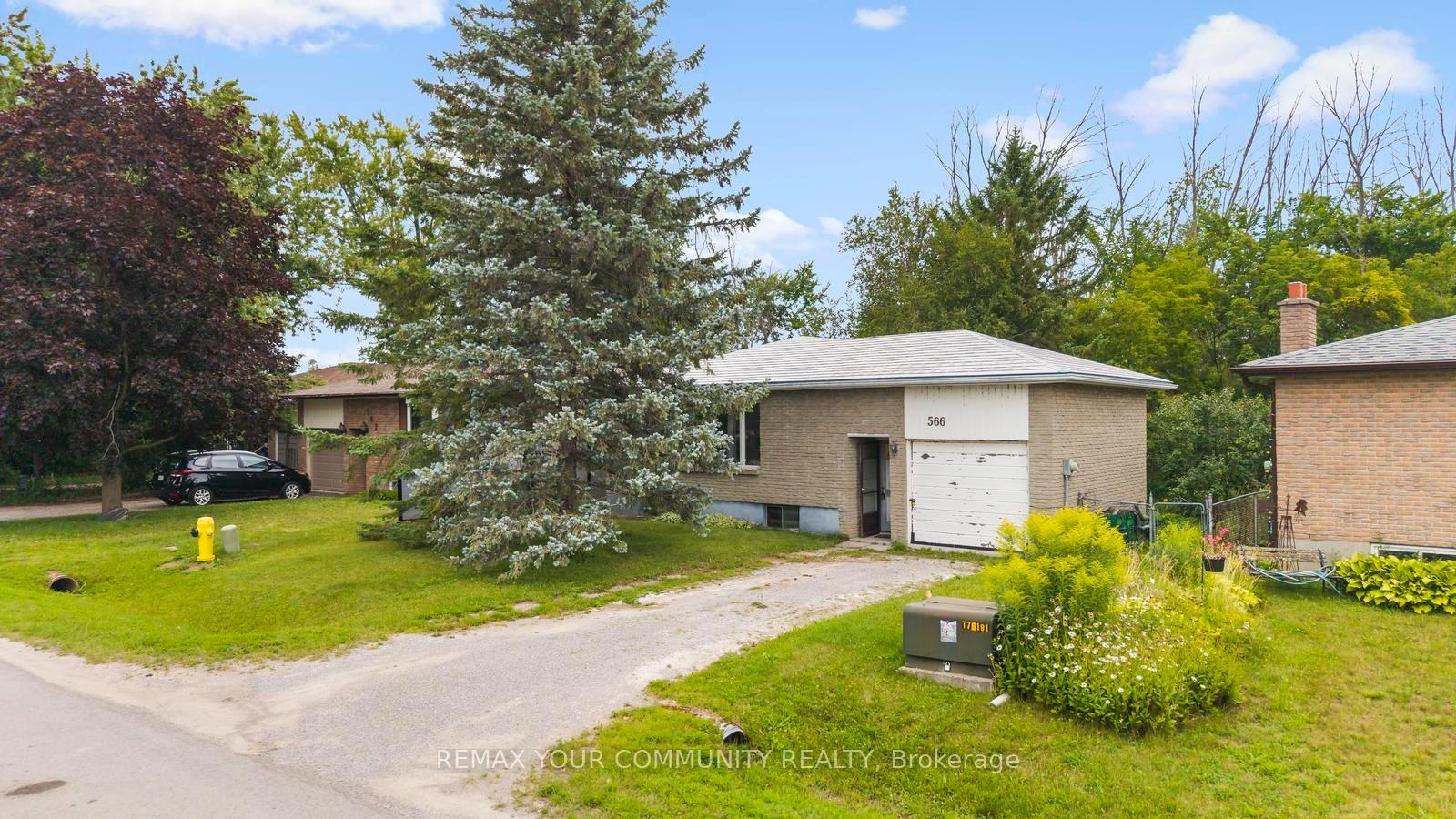 Photo 3 of 566 Highland Crescent, Brock, Beaverton — HOMEH