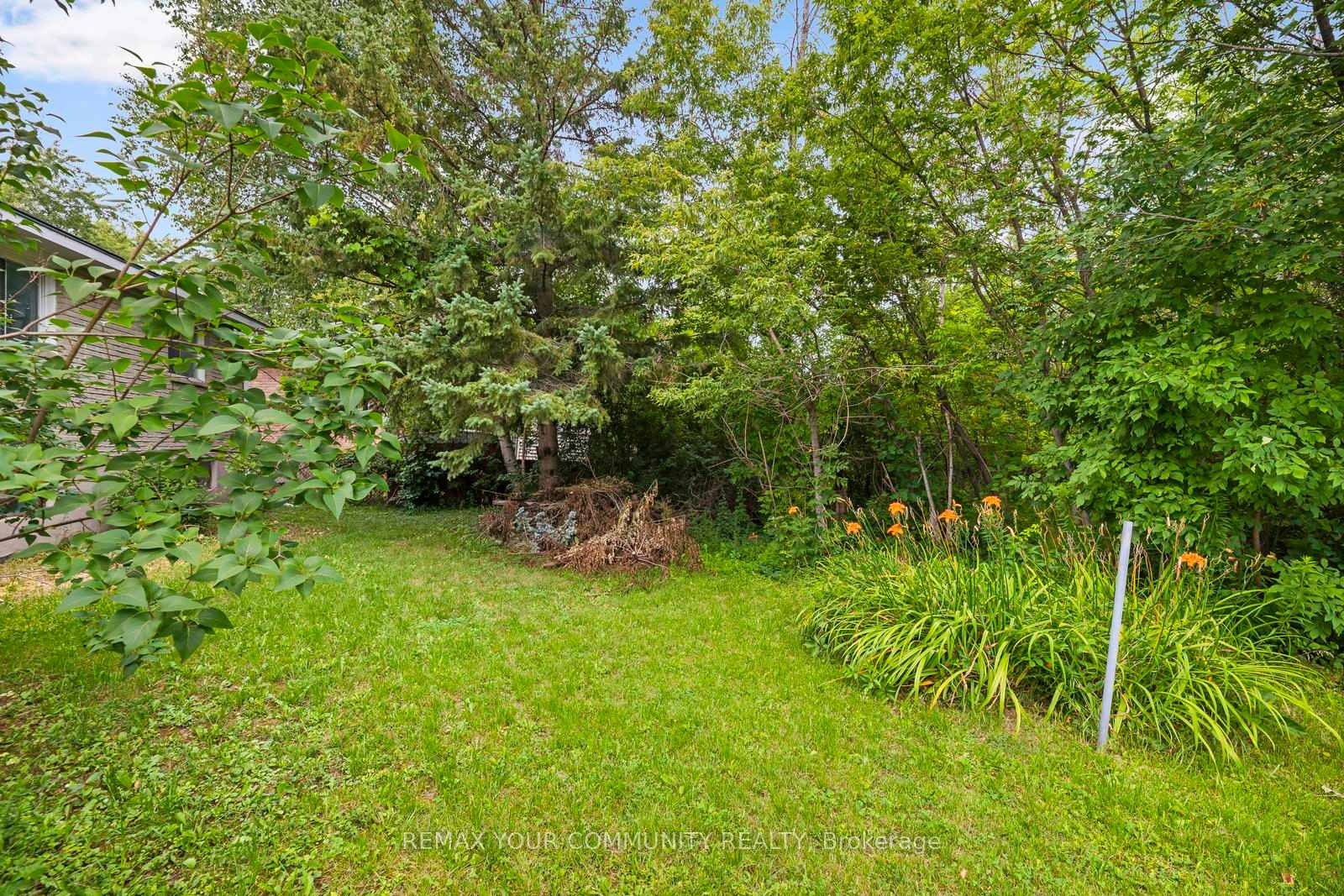 Photo 31 of 566 Highland Crescent, Brock, Beaverton — HOMEH