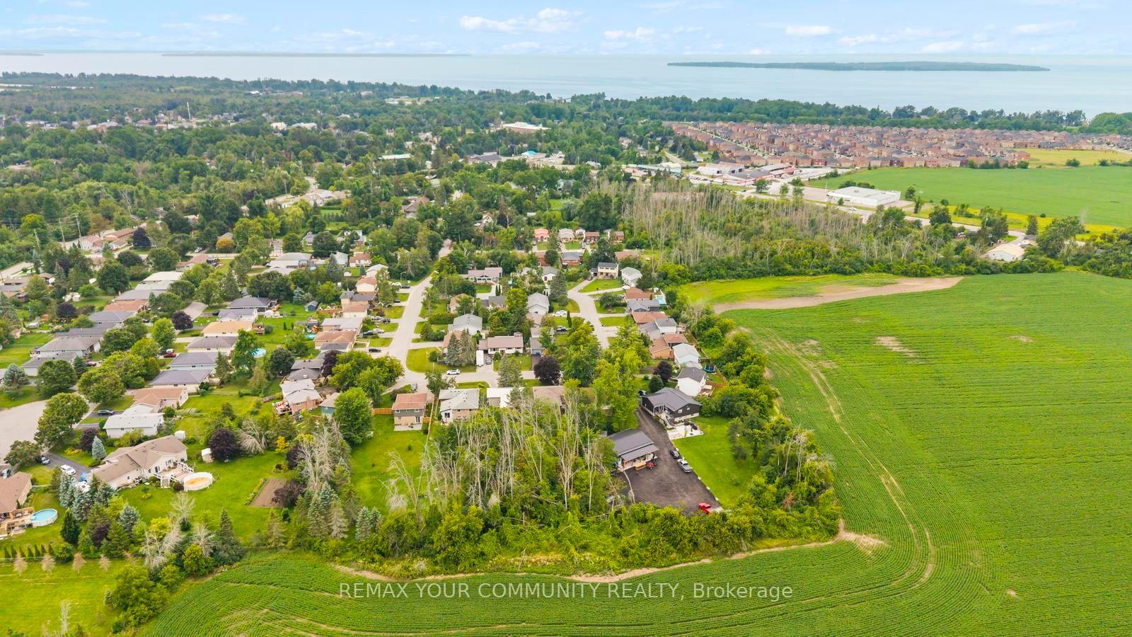 Photo 38 of 566 Highland Crescent, Brock, Beaverton — HOMEH