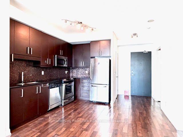 Photo 5 of Unit PH201, 17 Anndale Drive, North York, Willowdale East — HOMEH
