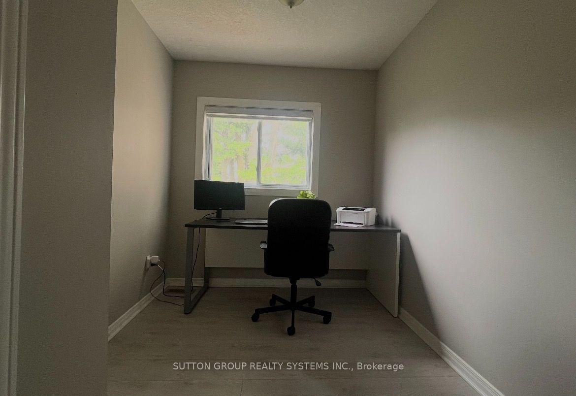 Photo 23 of Unit 19, 211 Veronica Drive, Kitchener, Centreville Chicopee — HOMEH