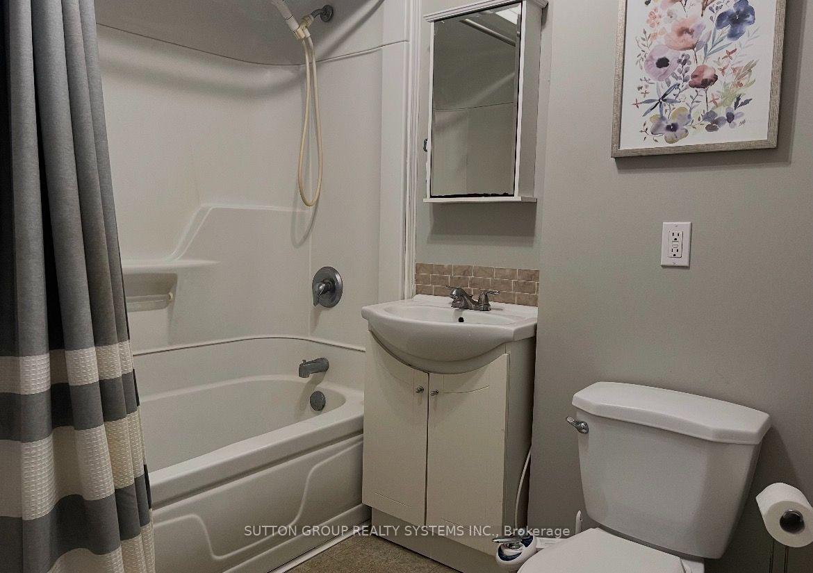 Photo 26 of Unit 19, 211 Veronica Drive, Kitchener, Centreville Chicopee — HOMEH