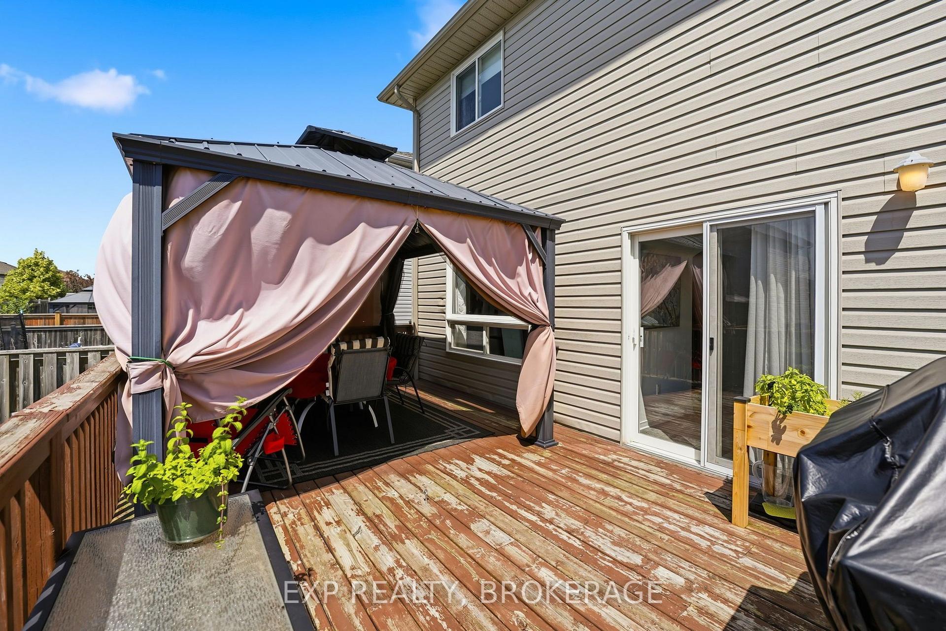 Photo 33 of 1489 Birchwood Drive, Kingston, City Northwest — HOMEH