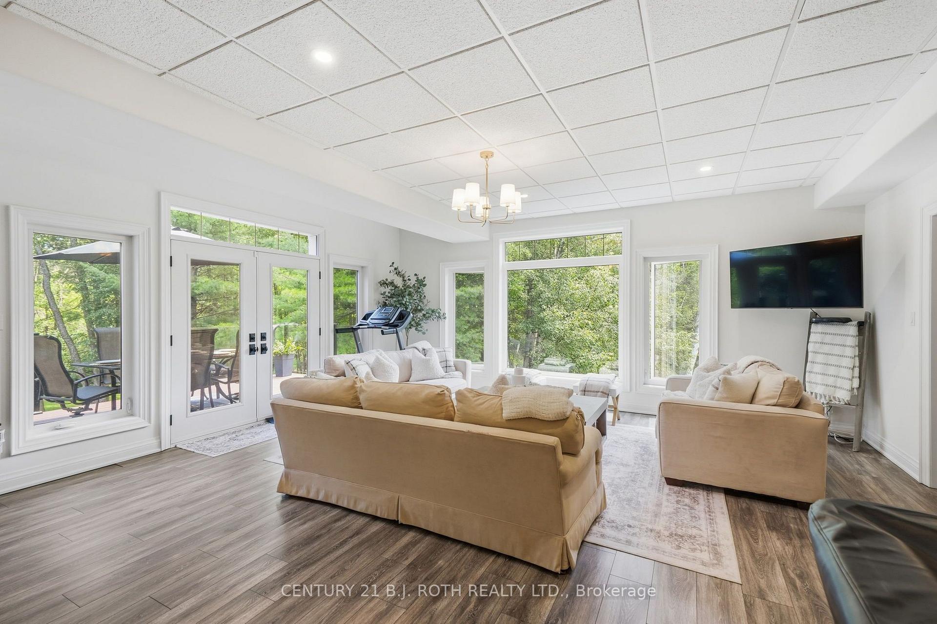 Photo 27 of 2055 Forest Valley Drive, Innisfil, Rural Innisfil — HOMEH