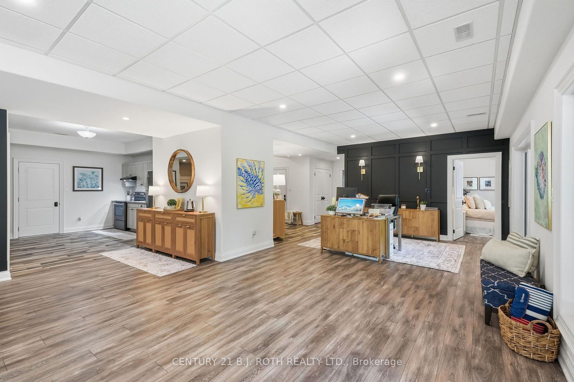 Photo 31 of 2055 Forest Valley Drive, Innisfil, Rural Innisfil — HOMEH