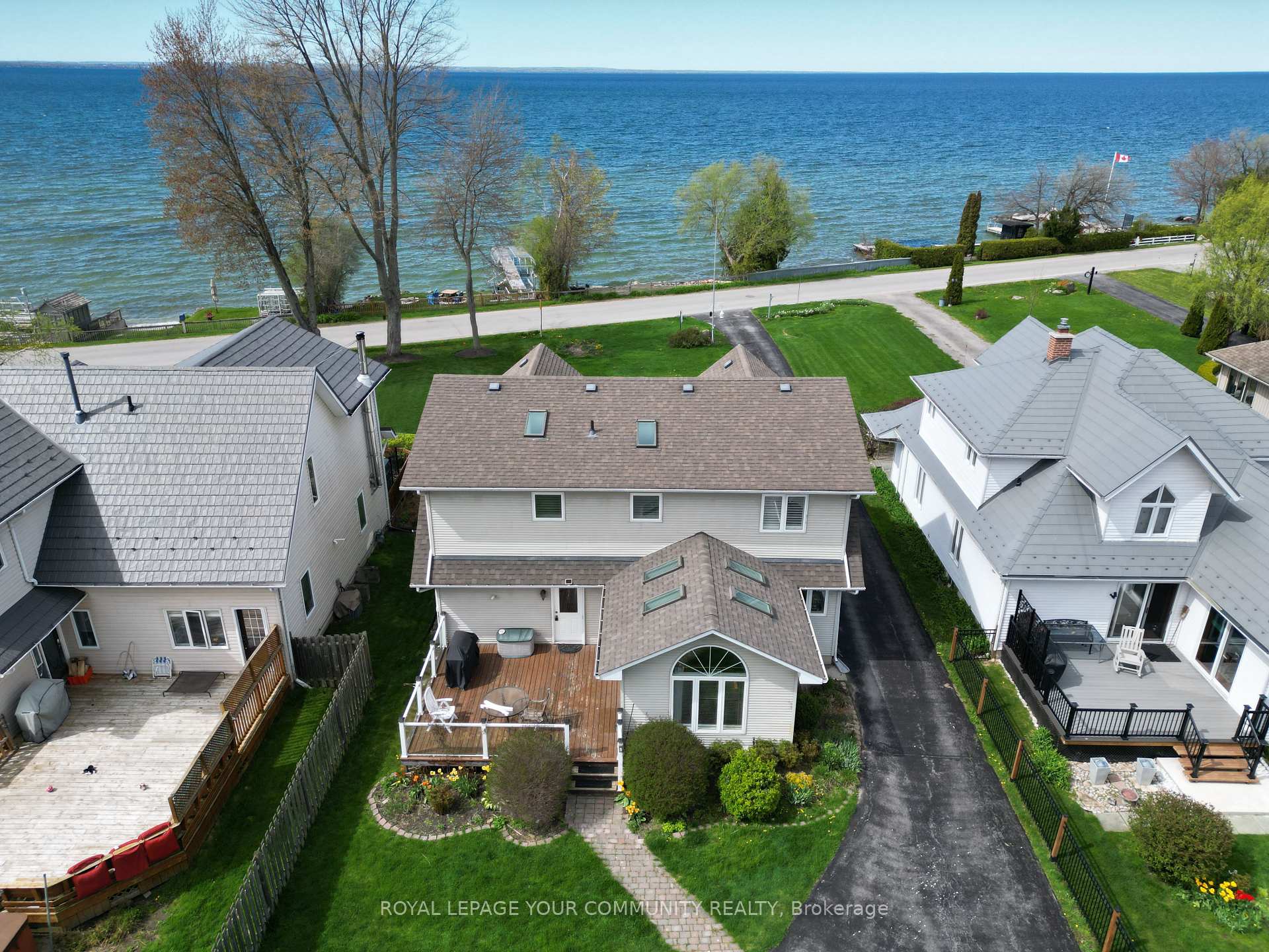 Photo 1 of 203 Lake Drive E, Georgina, Historic Lakeshore Communities — HOMEH