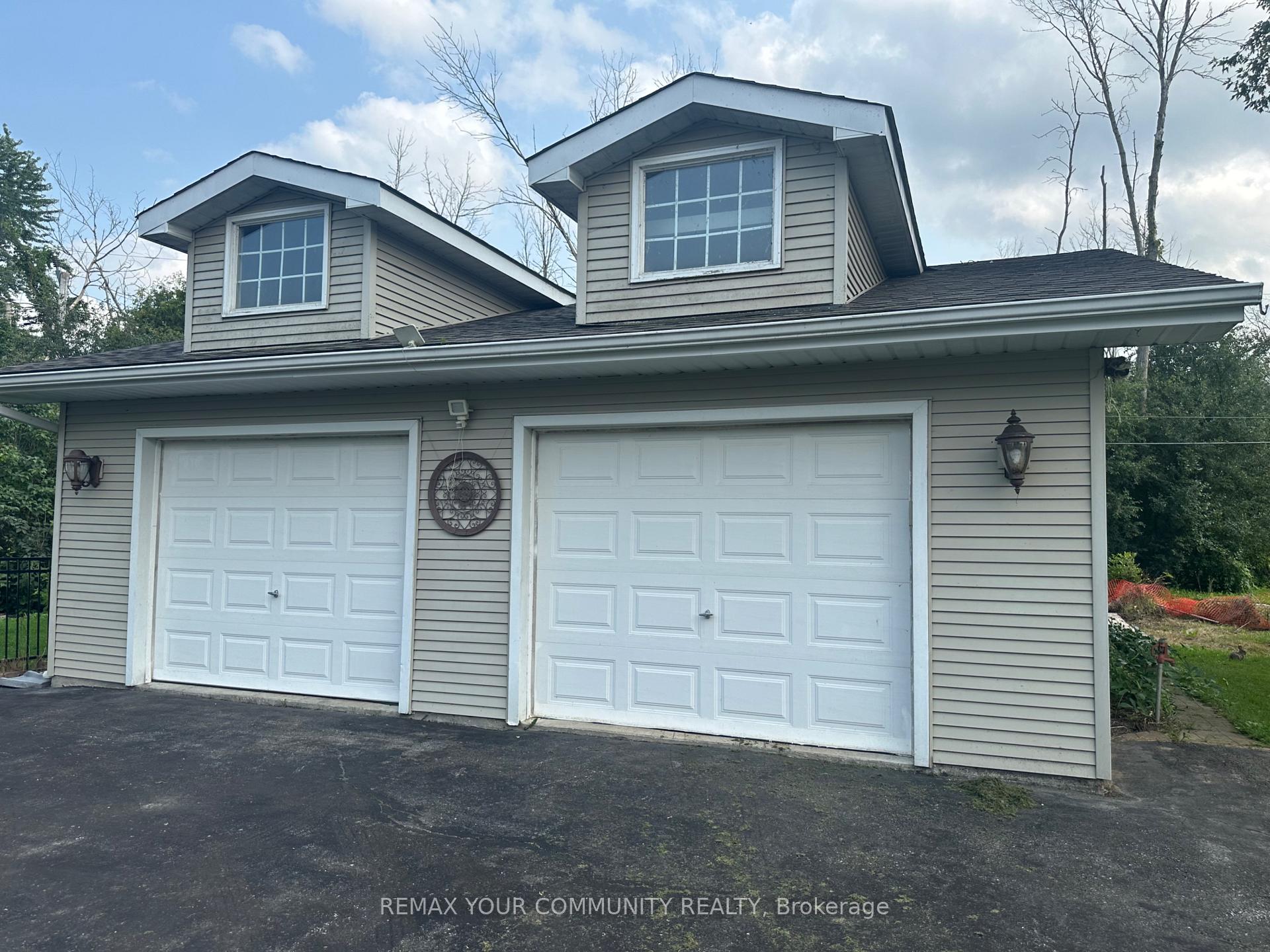 Photo 32 of 203 Lake Drive E, Georgina, Historic Lakeshore Communities — HOMEH