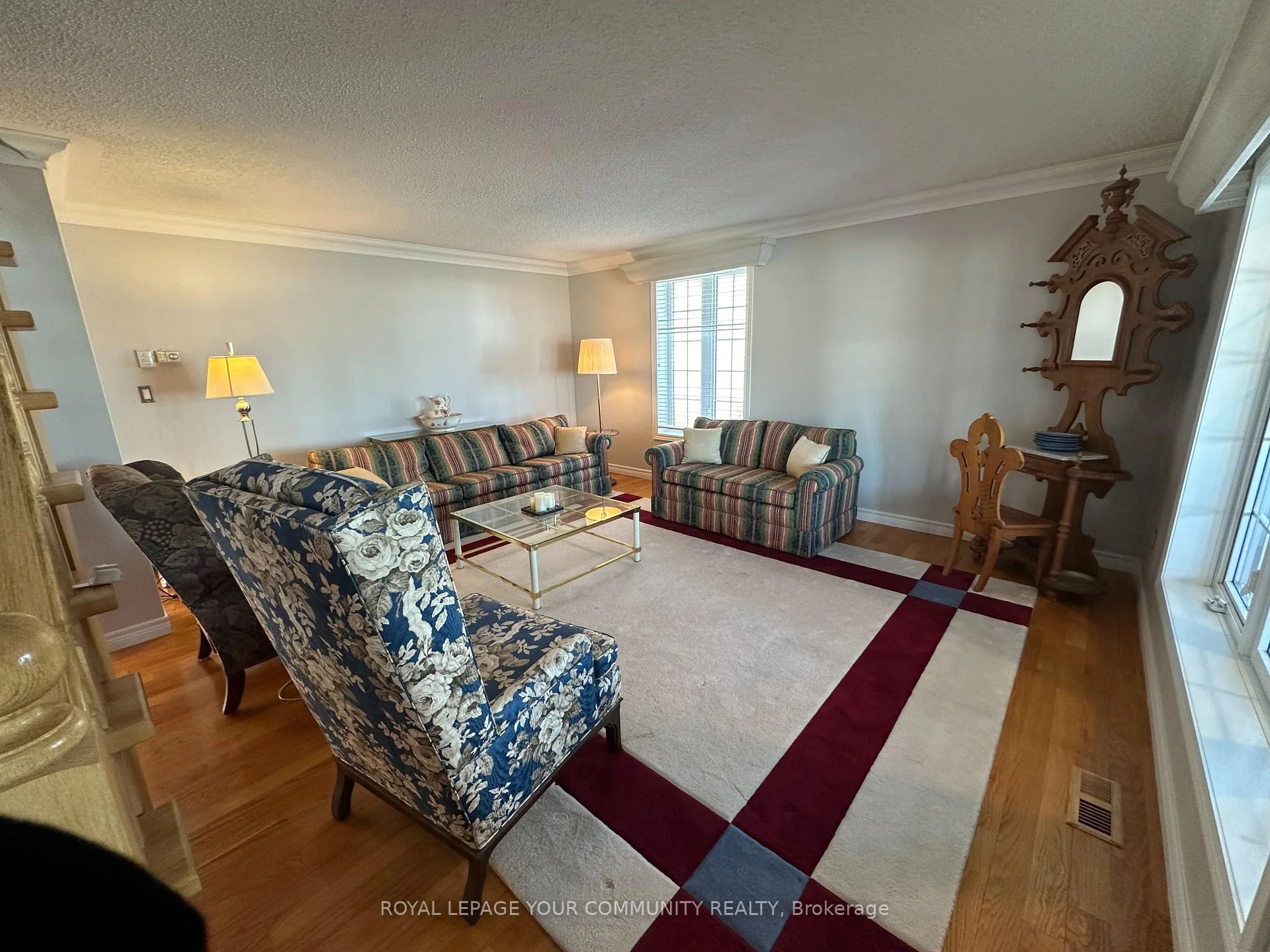 Photo 12 of 203 Lake Drive E, Georgina, Historic Lakeshore Communities — HOMEH