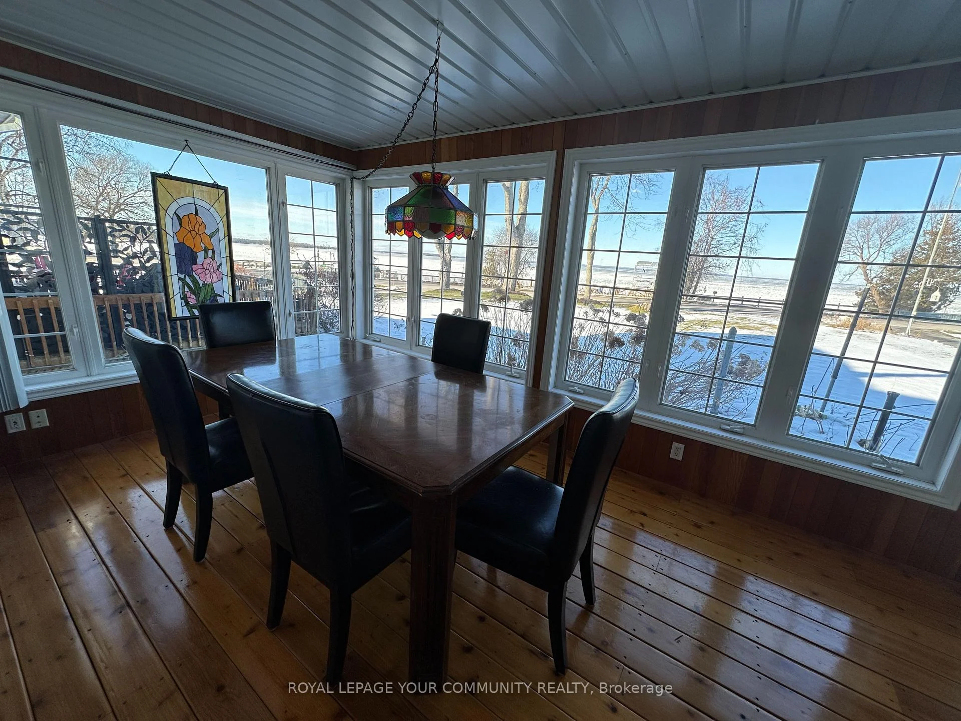 Photo 15 of 203 Lake Drive E, Georgina, Historic Lakeshore Communities — HOMEH
