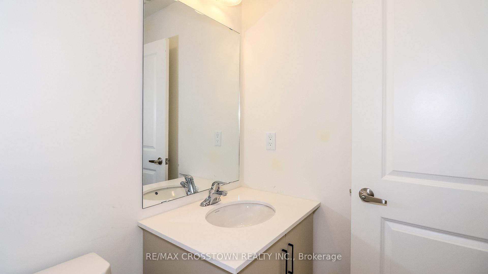 Photo 25 of Unit 32, 1985 Matteer Court, Innisfil, Alcona — HOMEH