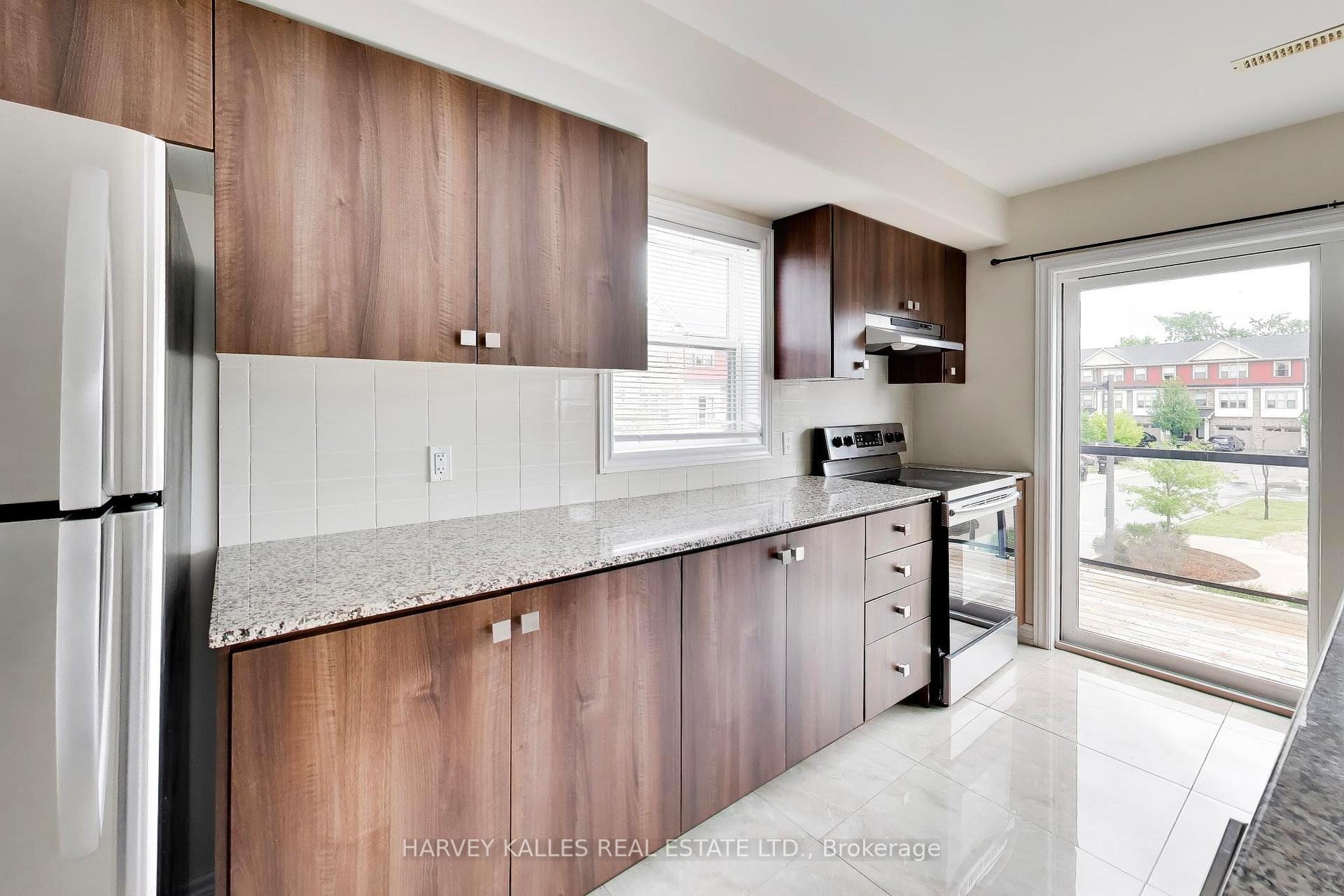 Photo 17 of Unit 38, 1 Leggott Avenue, Barrie, Painswick North — HOMEH