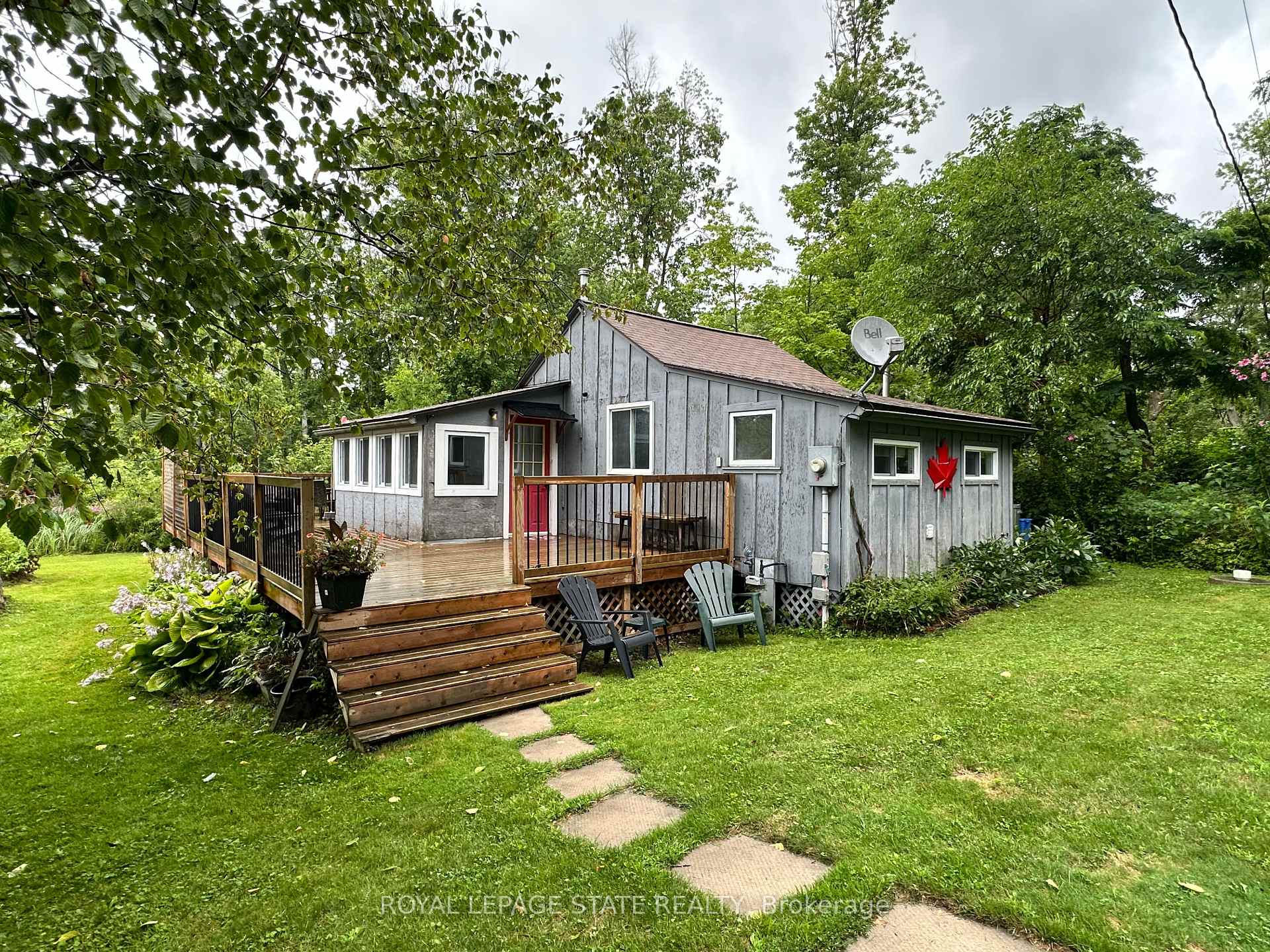 Photo 3 of 716 Sandy Bay Road, Haldimand, Dunnville — HOMEH