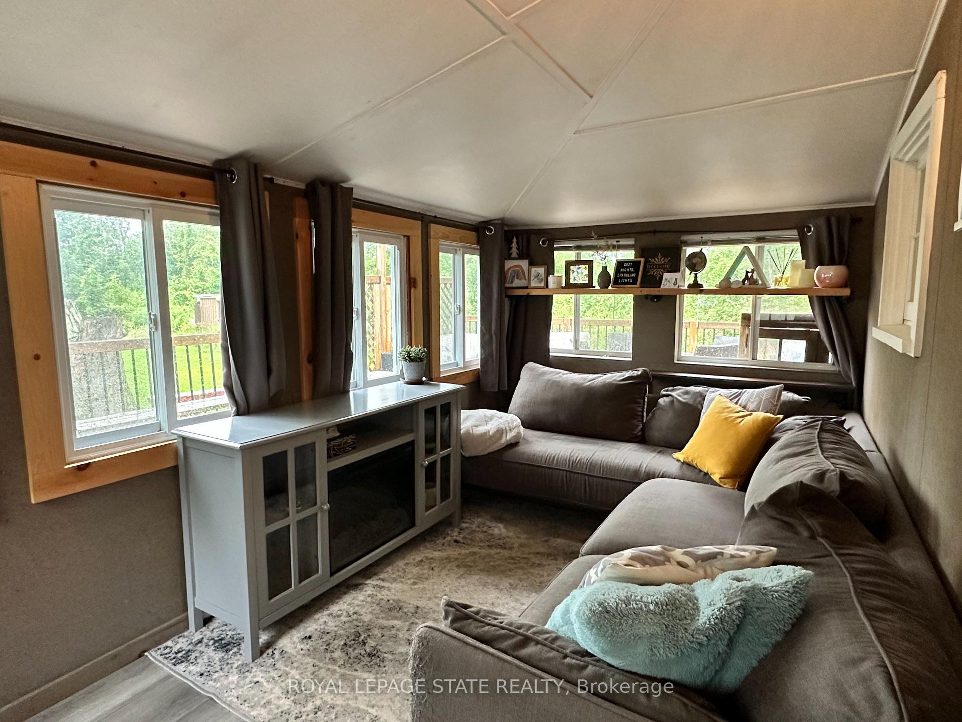 Photo 6 of 716 Sandy Bay Road, Haldimand, Dunnville — HOMEH