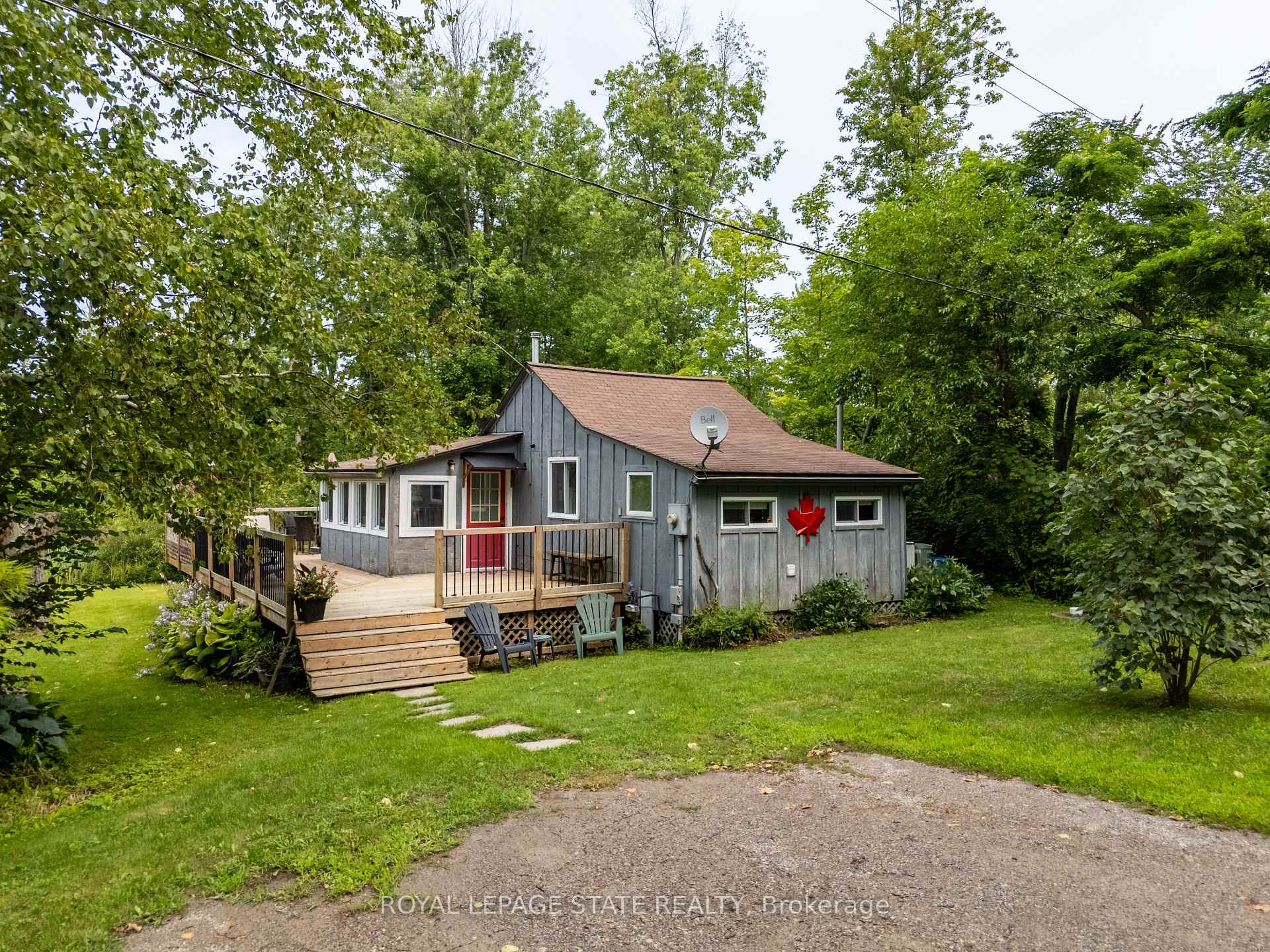 Photo 2 of 716 Sandy Bay Road, Haldimand, Dunnville — HOMEH
